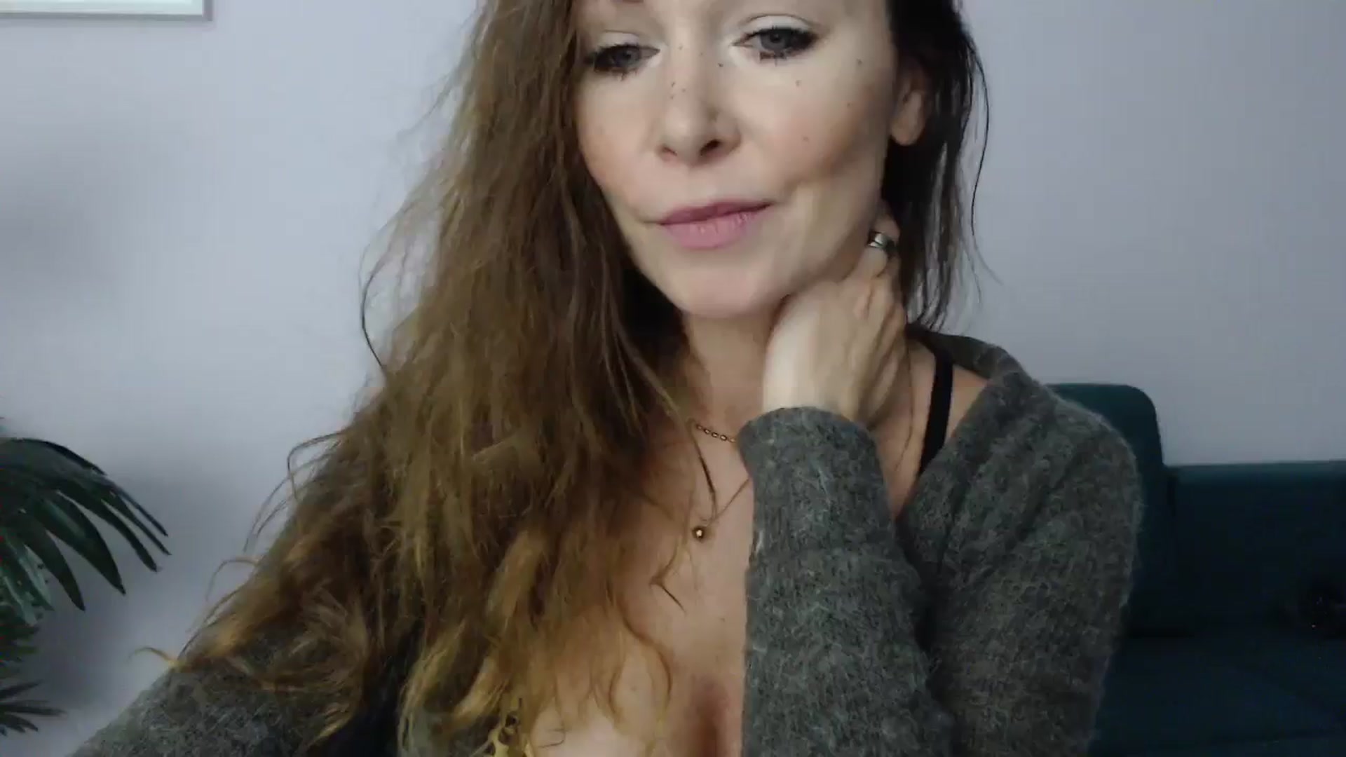 Gallery image thumbnail from Delilah_sweet's myfreecams stream on, 01/27/2025, 16:49 image 15 of 20