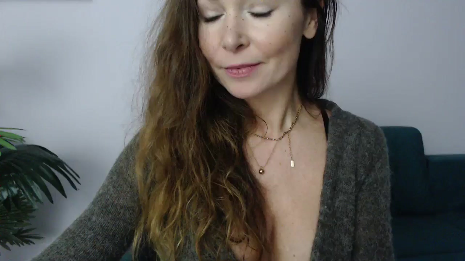 Gallery image thumbnail from Delilah_sweet's myfreecams stream on, 01/27/2025, 18:57 image 18 of 20