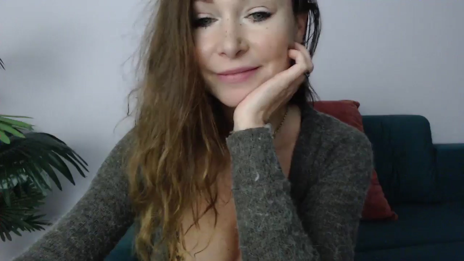 Gallery image thumbnail from Delilah_sweet's myfreecams stream on, 01/27/2025, 18:57 image 6 of 20