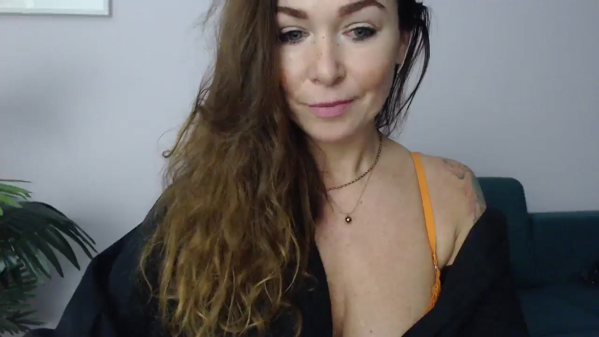 Gallery image thumbnail from Delilah_sweet's myfreecams stream on, 01/28/2025, 17:47 image 15 of 20