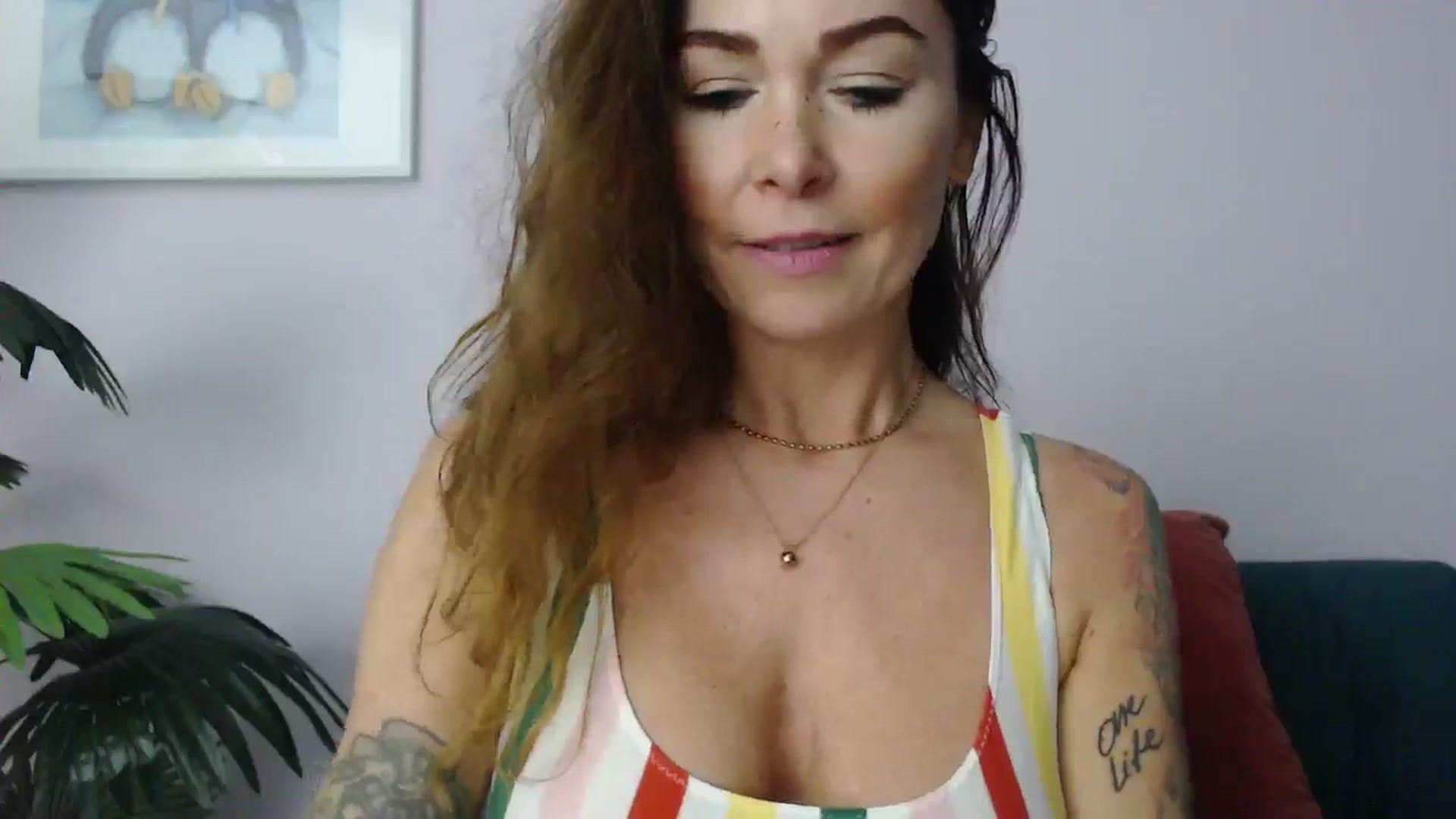 Gallery image thumbnail from Delilah_sweet's myfreecams stream on, 01/29/2025, 18:15 image 4 of 20