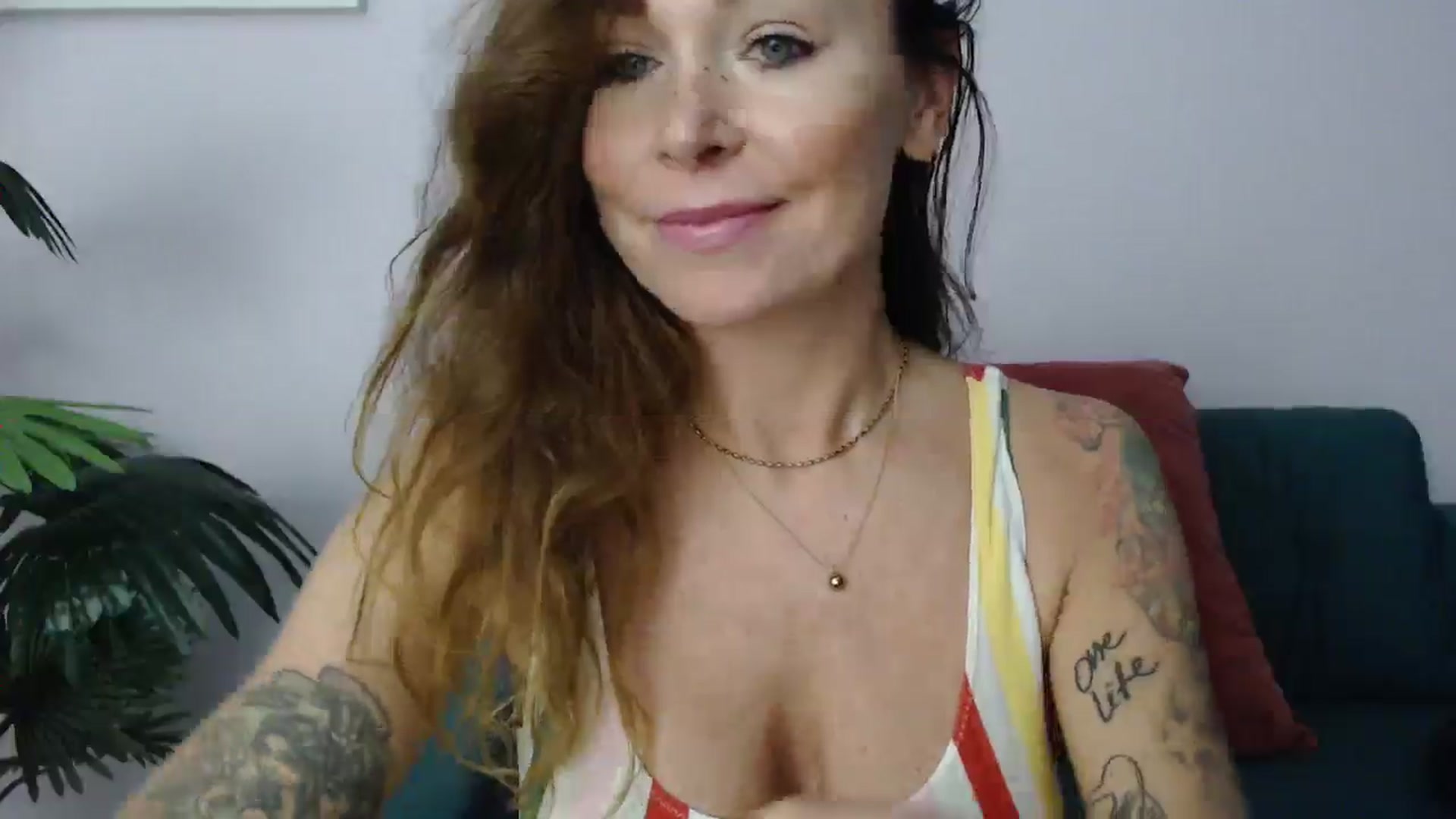 Gallery image thumbnail from Delilah_sweet's myfreecams stream on, 01/29/2025, 18:15 image 13 of 20