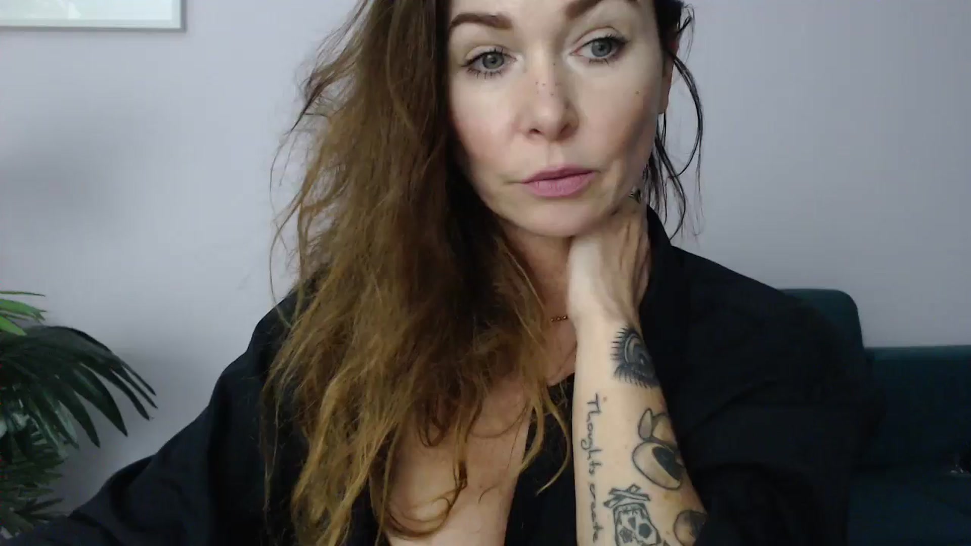 Gallery image thumbnail from Delilah_sweet's myfreecams stream on, 01/30/2025, 16:31 image 1 of 20