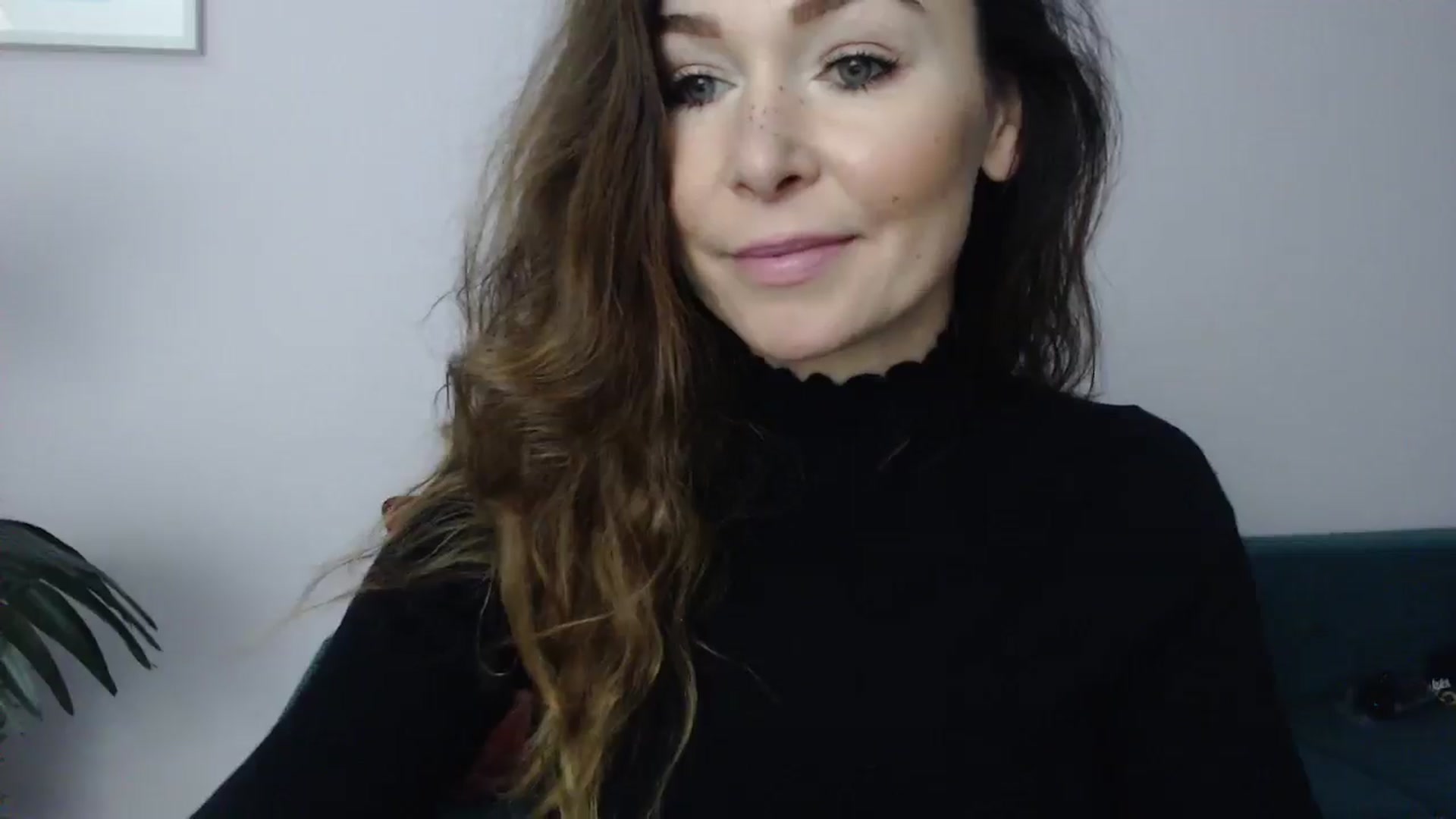 Gallery image thumbnail from Delilah_sweet's myfreecams stream on, 02/05/2025, 16:51 image 6 of 20