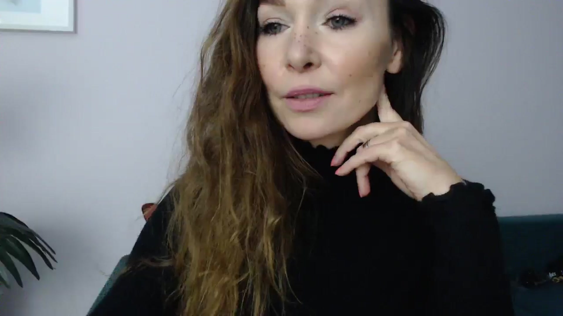 Gallery image thumbnail from Delilah_sweet's myfreecams stream on, 02/05/2025, 17:57 image 10 of 20