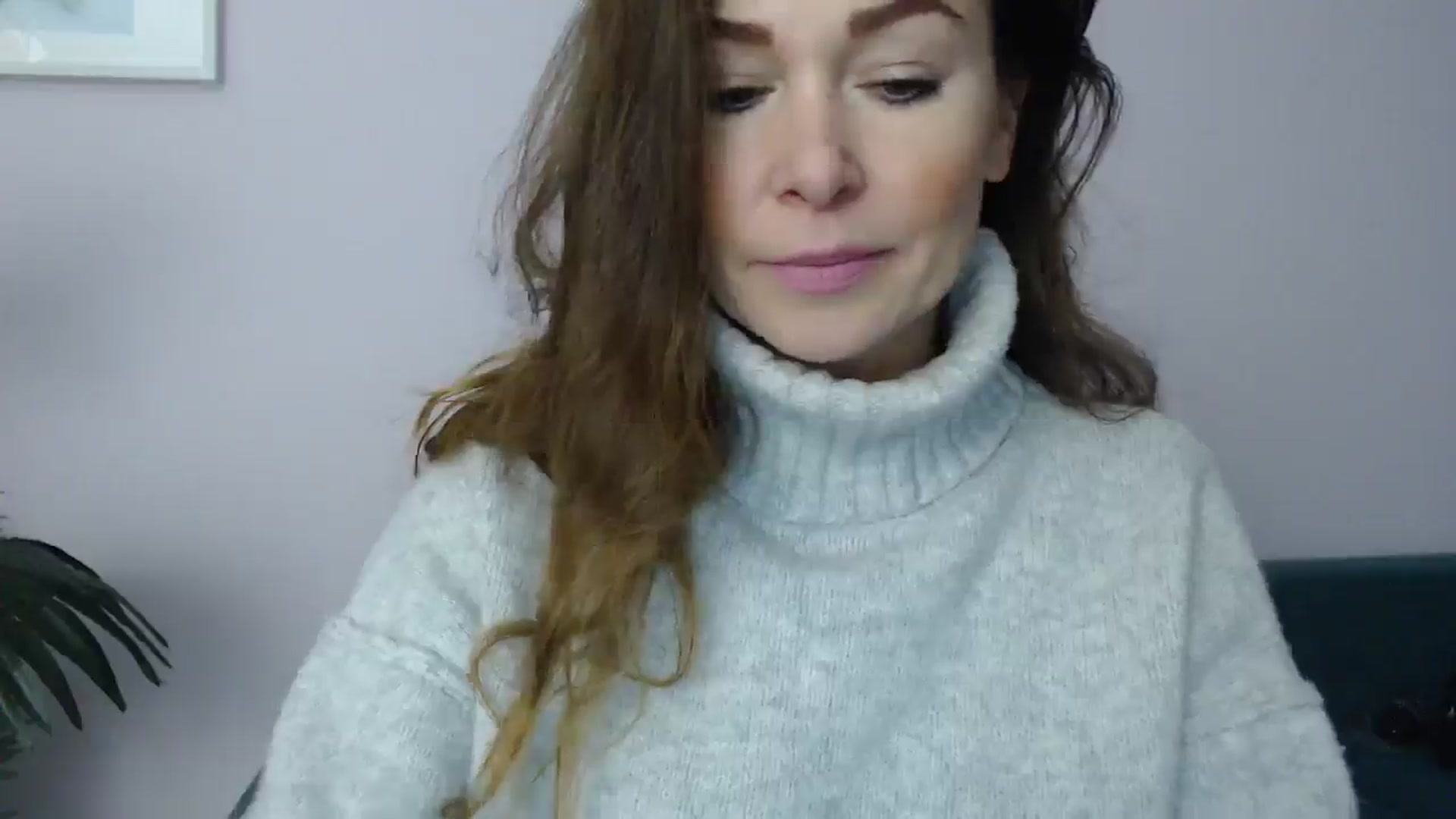 Gallery image thumbnail from Delilah_sweet's myfreecams stream on, 02/06/2025, 14:31 image 8 of 20