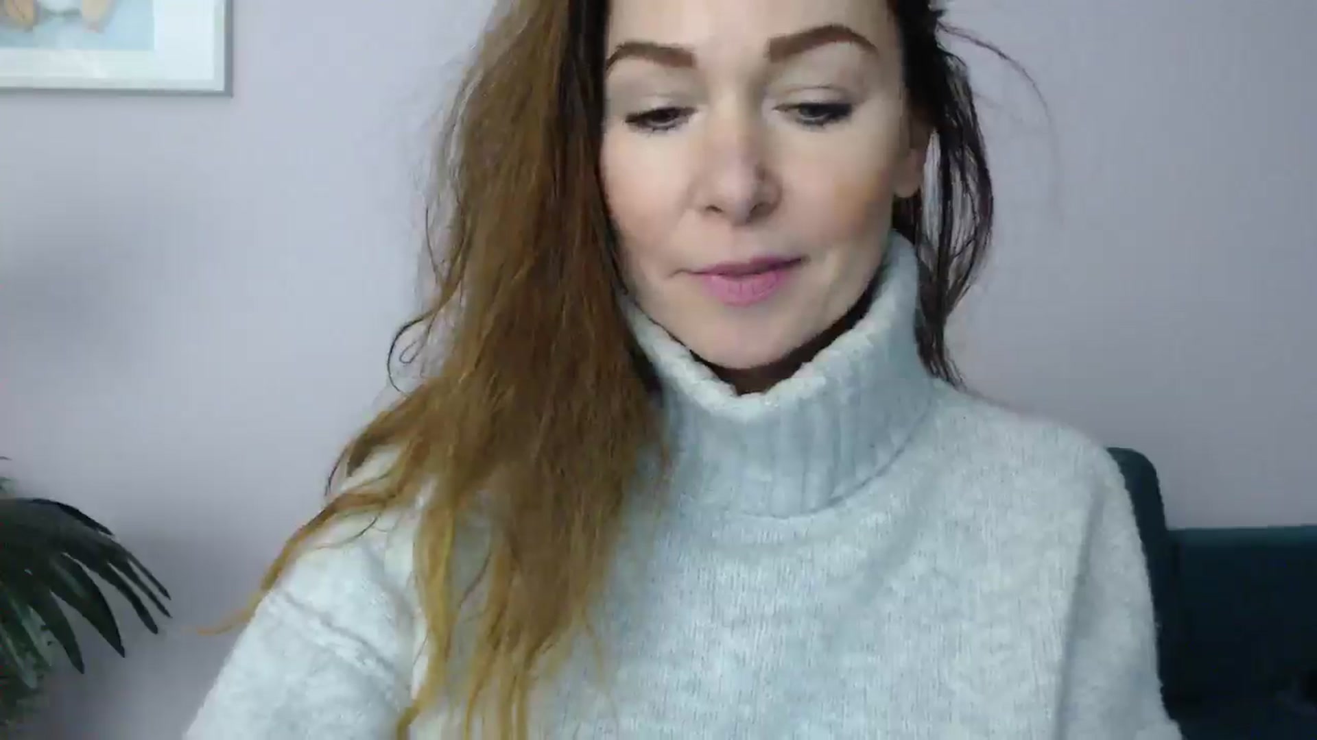 Gallery image thumbnail from Delilah_sweet's myfreecams stream on, 02/06/2025, 16:13 image 12 of 20