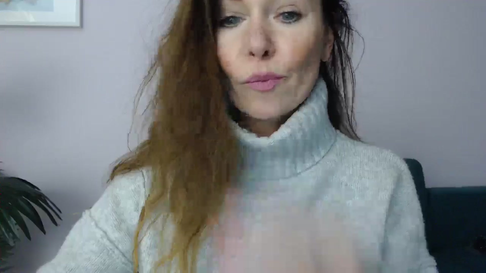 Gallery image thumbnail from Delilah_sweet's myfreecams stream on, 02/06/2025, 16:13 image 15 of 20