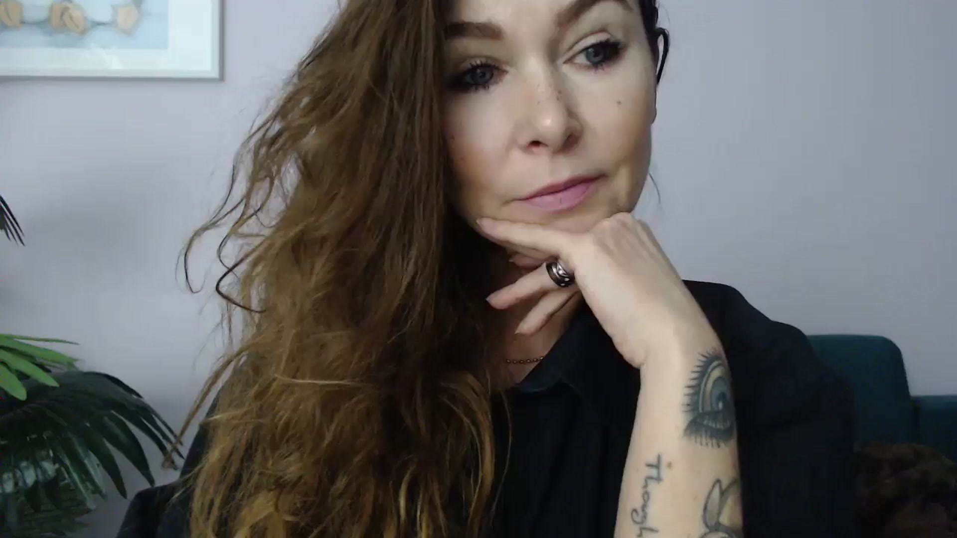 Gallery image thumbnail from Delilah_sweet's myfreecams stream on, 02/17/2025, 17:49 image 1 of 20