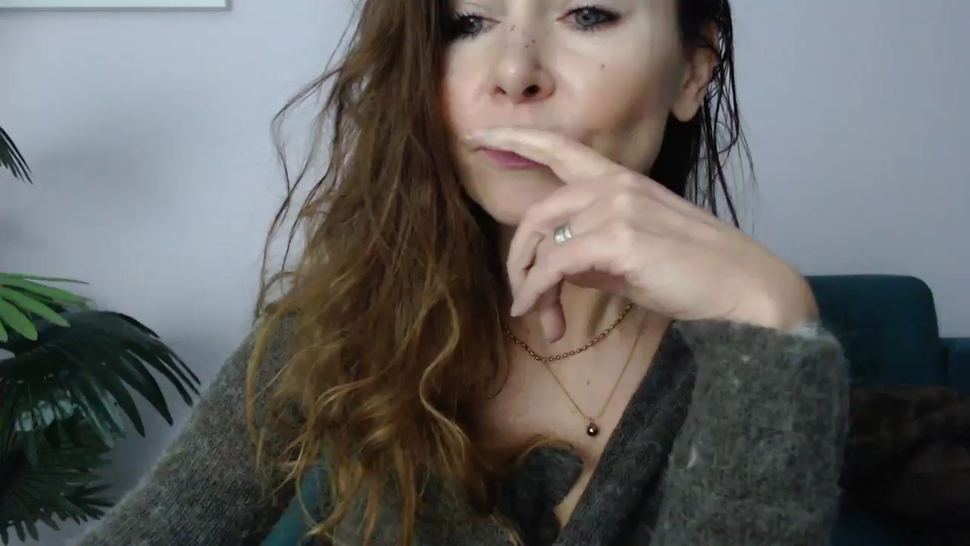 Gallery image thumbnail from Delilah_sweet's myfreecams stream on, 02/17/2025, 17:49 image 14 of 20