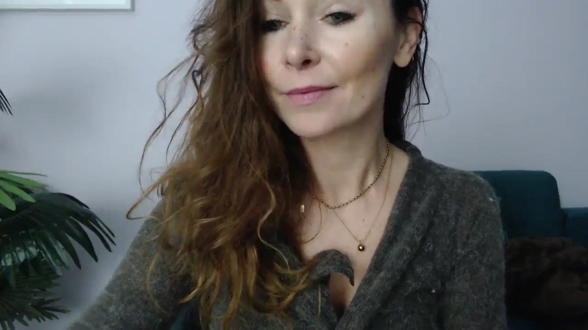 Gallery image thumbnail from Delilah_sweet's myfreecams stream on, 02/17/2025, 17:49 image 16 of 20