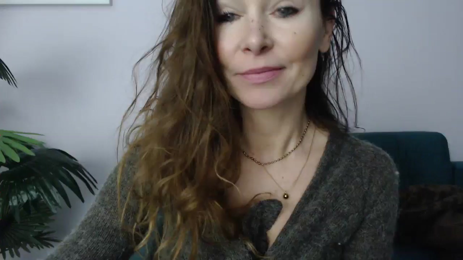 Gallery image thumbnail from Delilah_sweet's myfreecams stream on, 02/17/2025, 17:49 image 13 of 20