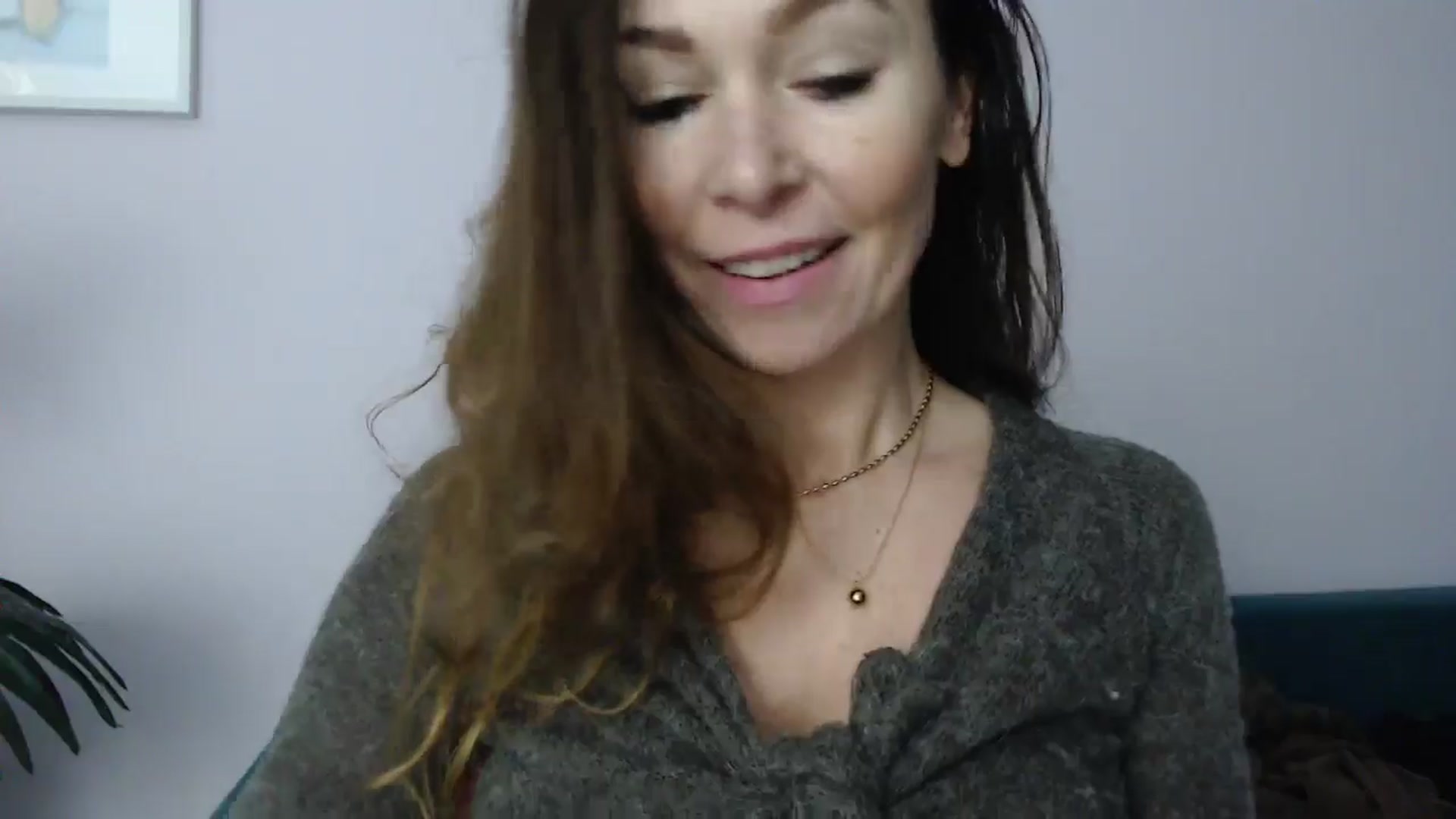 Gallery image thumbnail from Delilah_sweet's myfreecams stream on, 02/17/2025, 18:26 image 10 of 20