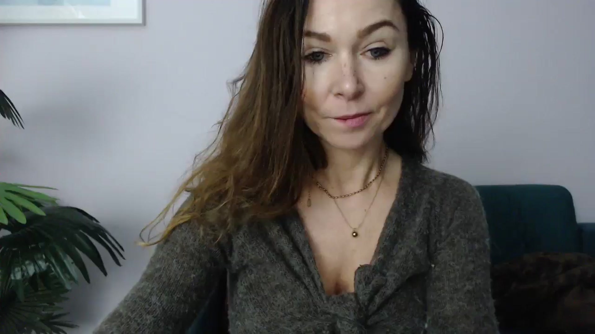 Gallery image thumbnail from Delilah_sweet's myfreecams stream on, 02/17/2025, 18:26 image 9 of 20