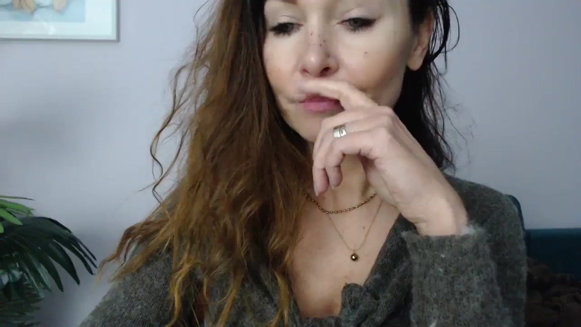 Gallery image thumbnail from Delilah_sweet's myfreecams stream on, 02/17/2025, 18:26 image 17 of 20