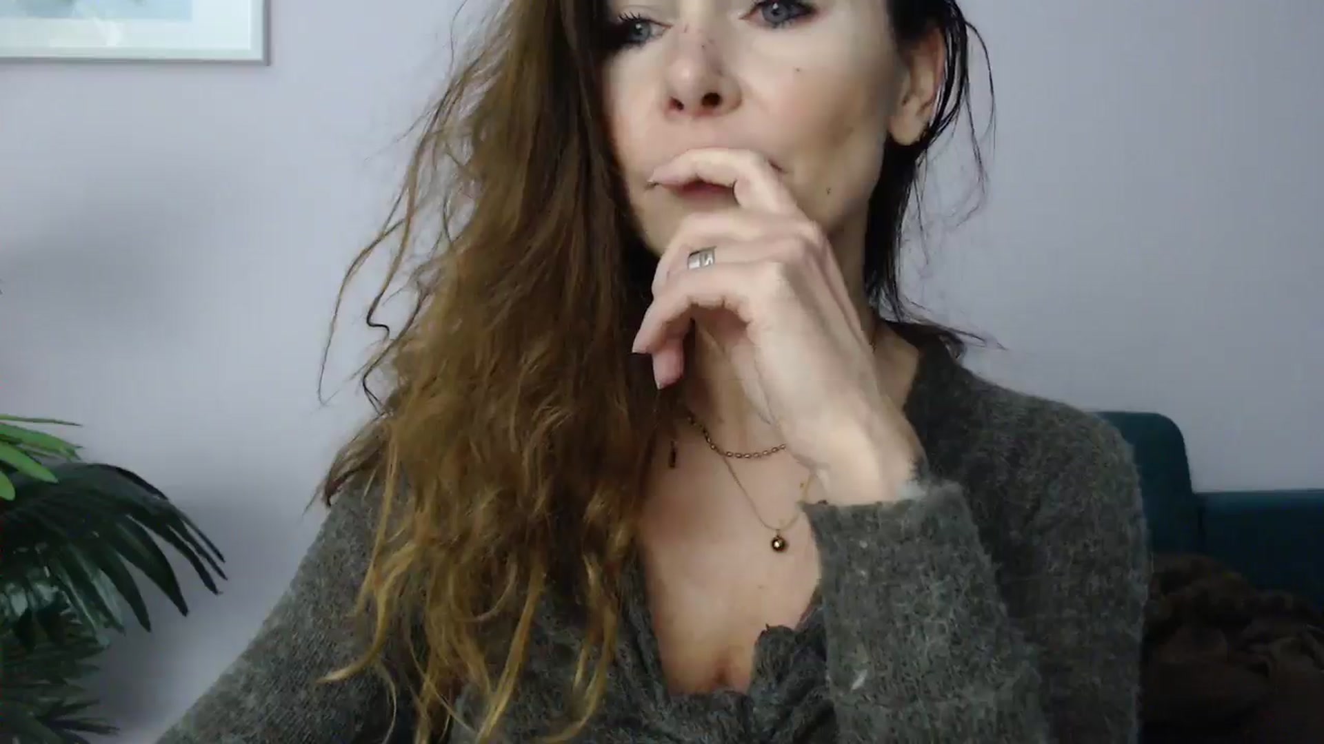 Gallery image thumbnail from Delilah_sweet's myfreecams stream on, 02/17/2025, 19:01 image 2 of 20