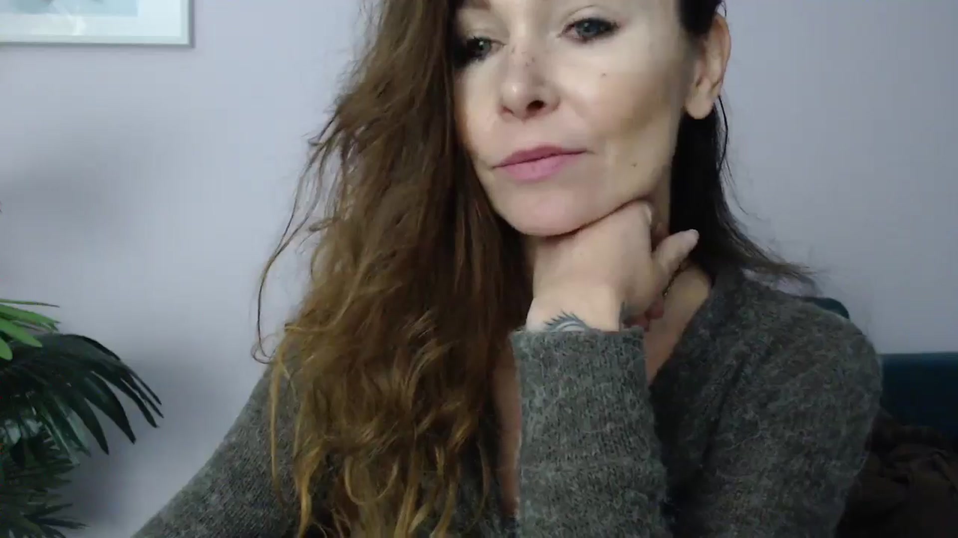Gallery image thumbnail from Delilah_sweet's myfreecams stream on, 02/17/2025, 19:01 image 16 of 20