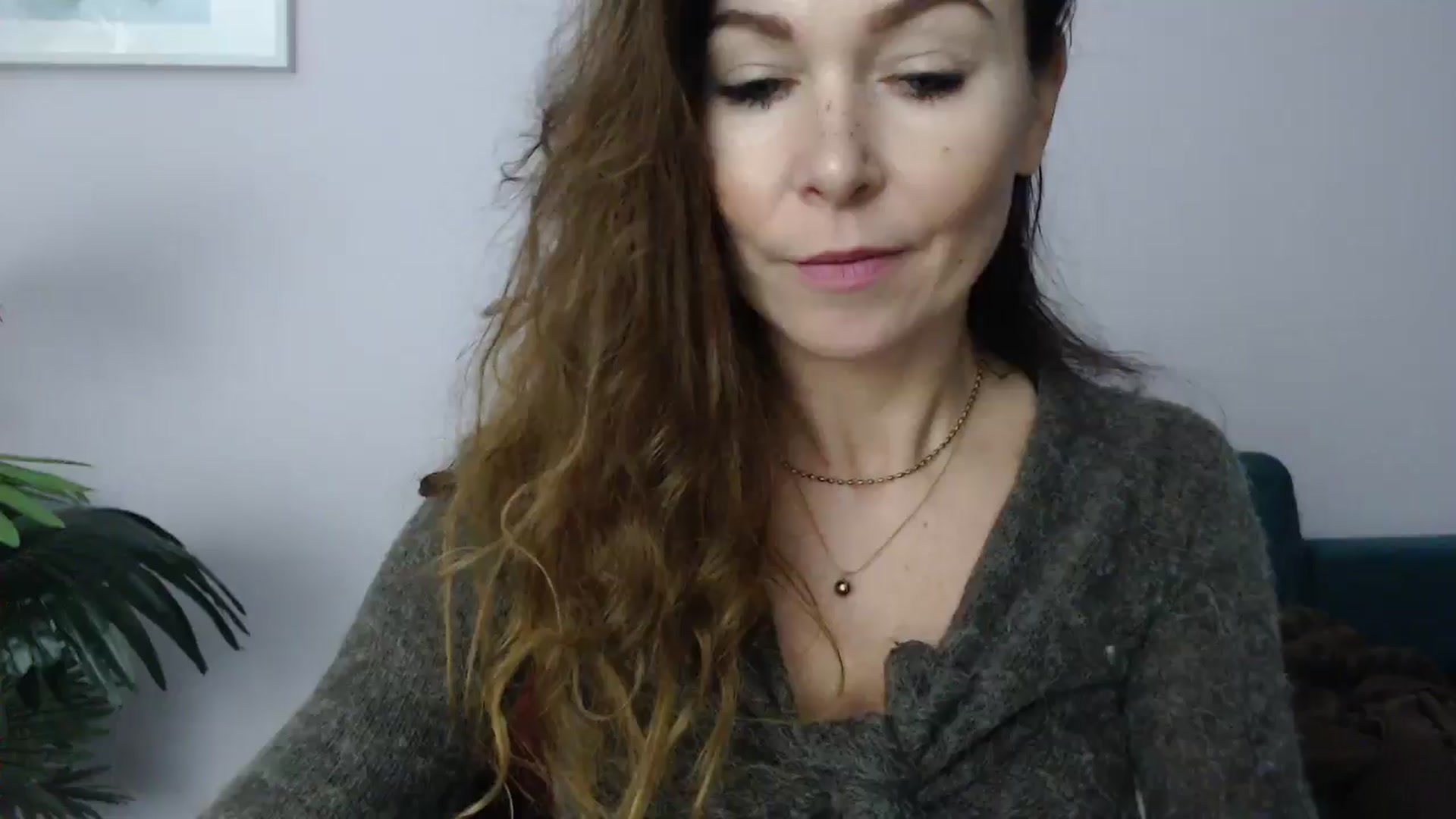 Gallery image thumbnail from Delilah_sweet's myfreecams stream on, 02/17/2025, 19:01 image 19 of 20