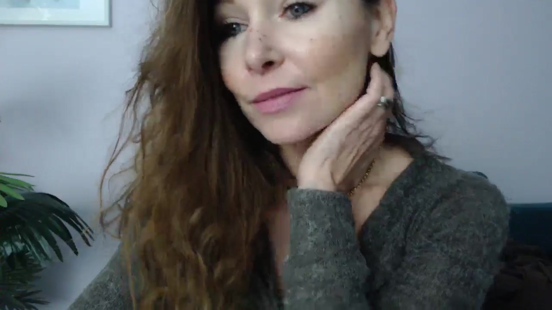 Gallery image thumbnail from Delilah_sweet's myfreecams stream on, 02/17/2025, 19:01 image 13 of 20