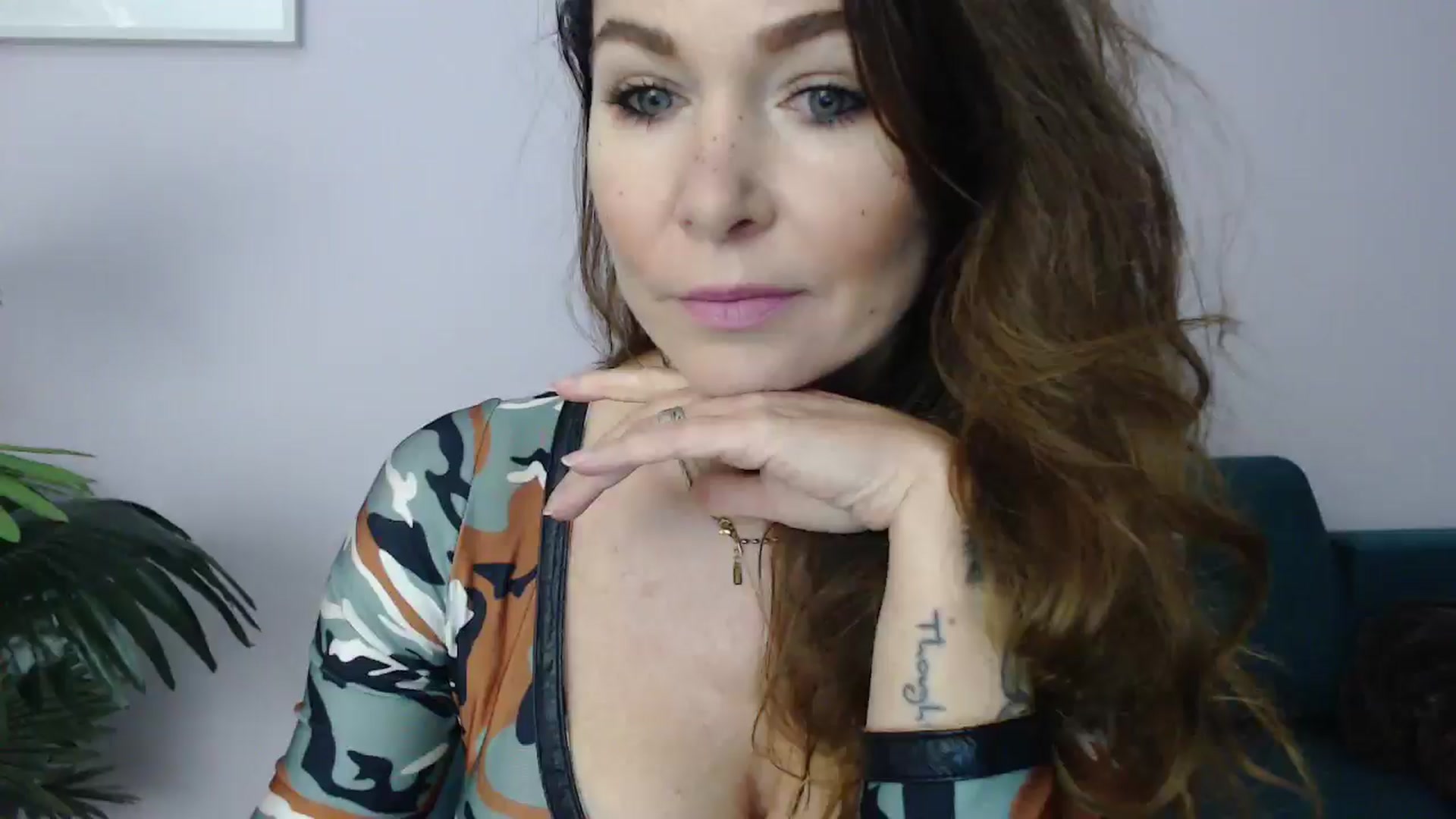Gallery image thumbnail from Delilah_sweet's myfreecams stream on, 02/18/2025, 16:06 image 3 of 20