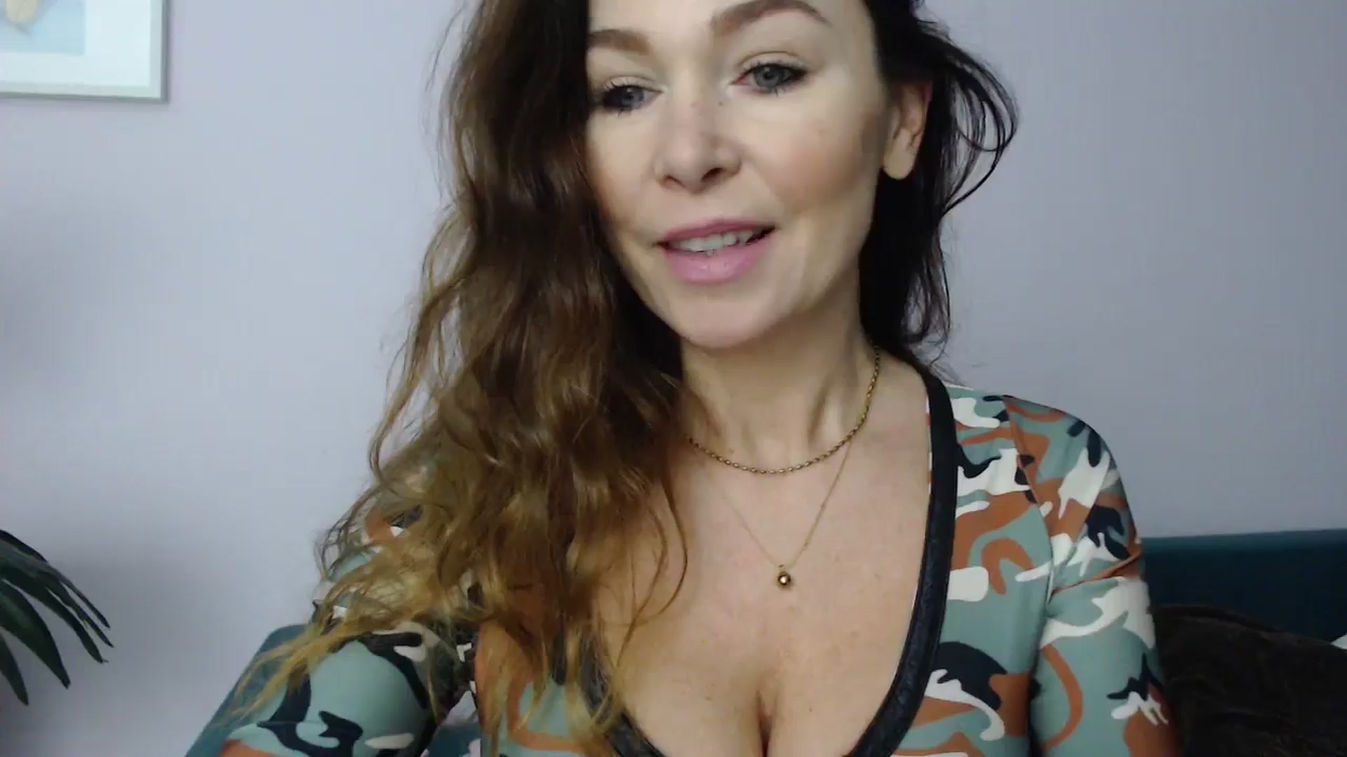 Gallery image thumbnail from Delilah_sweet's myfreecams stream on, 02/19/2025, 18:24 image 4 of 20