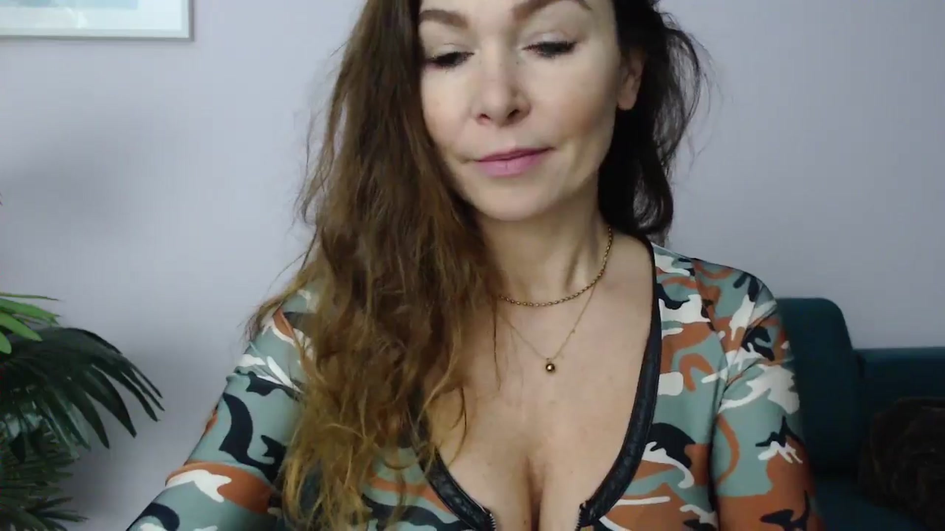 Gallery image thumbnail from Delilah_sweet's myfreecams stream on, 02/19/2025, 19:11 image 2 of 20