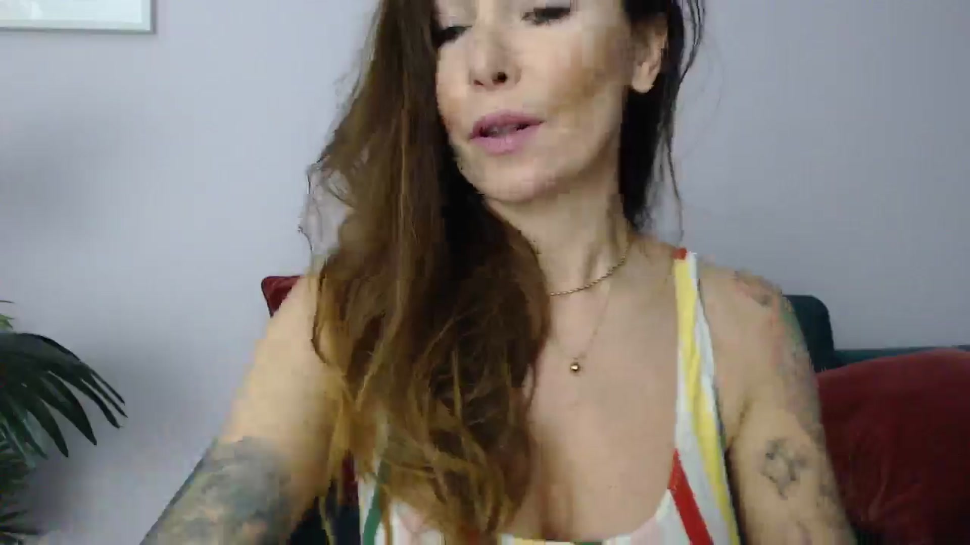 Gallery image thumbnail from Delilah_sweet's myfreecams stream on, 02/26/2025, 17:45 image 6 of 20