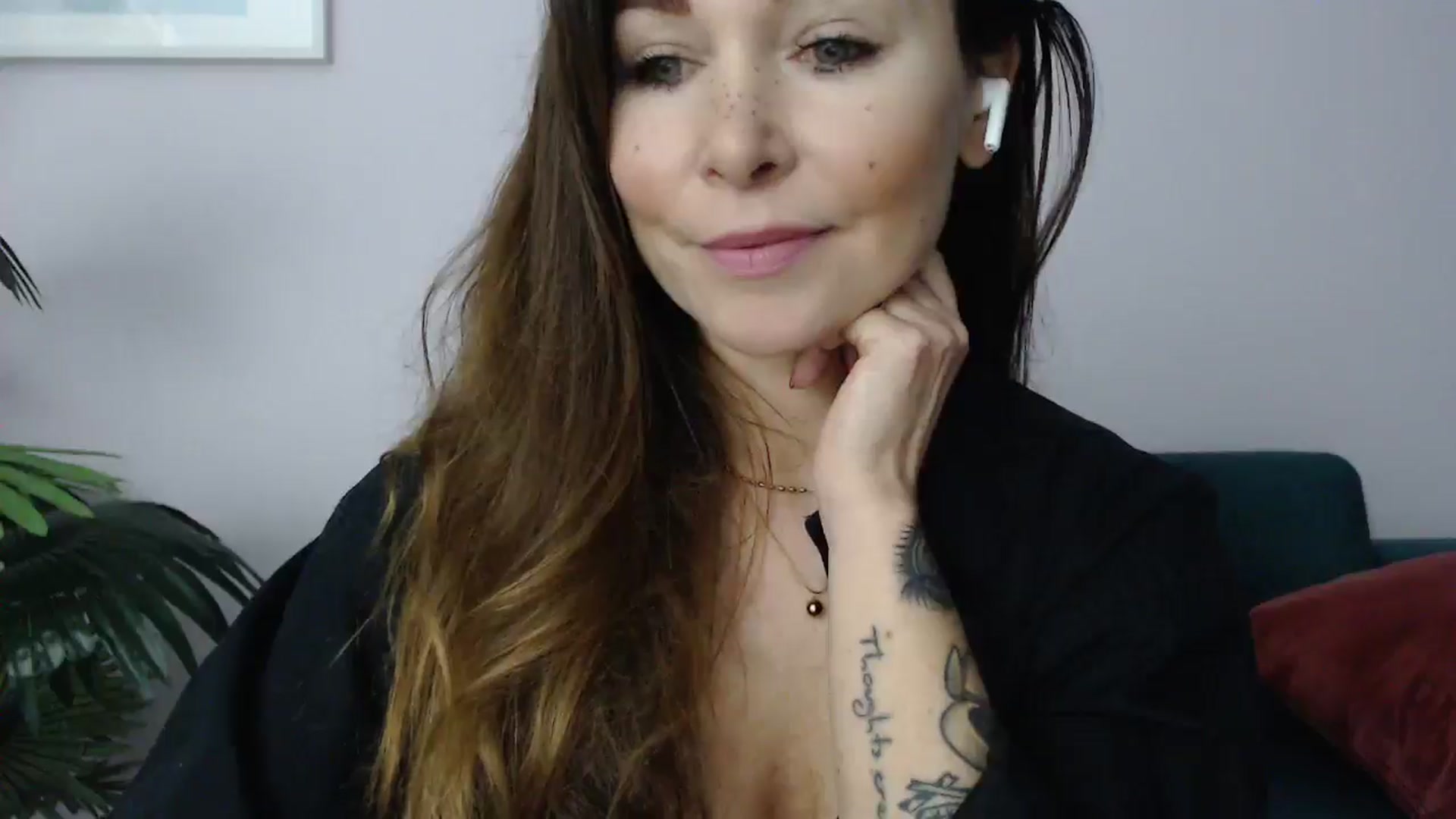 Gallery image thumbnail from Delilah_sweet's myfreecams stream on, 02/26/2025, 18:36 image 13 of 20