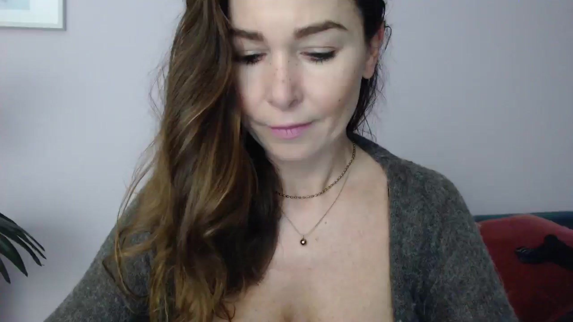 Gallery image thumbnail from Delilah_sweet's myfreecams stream on, 02/27/2025, 14:22 image 14 of 20