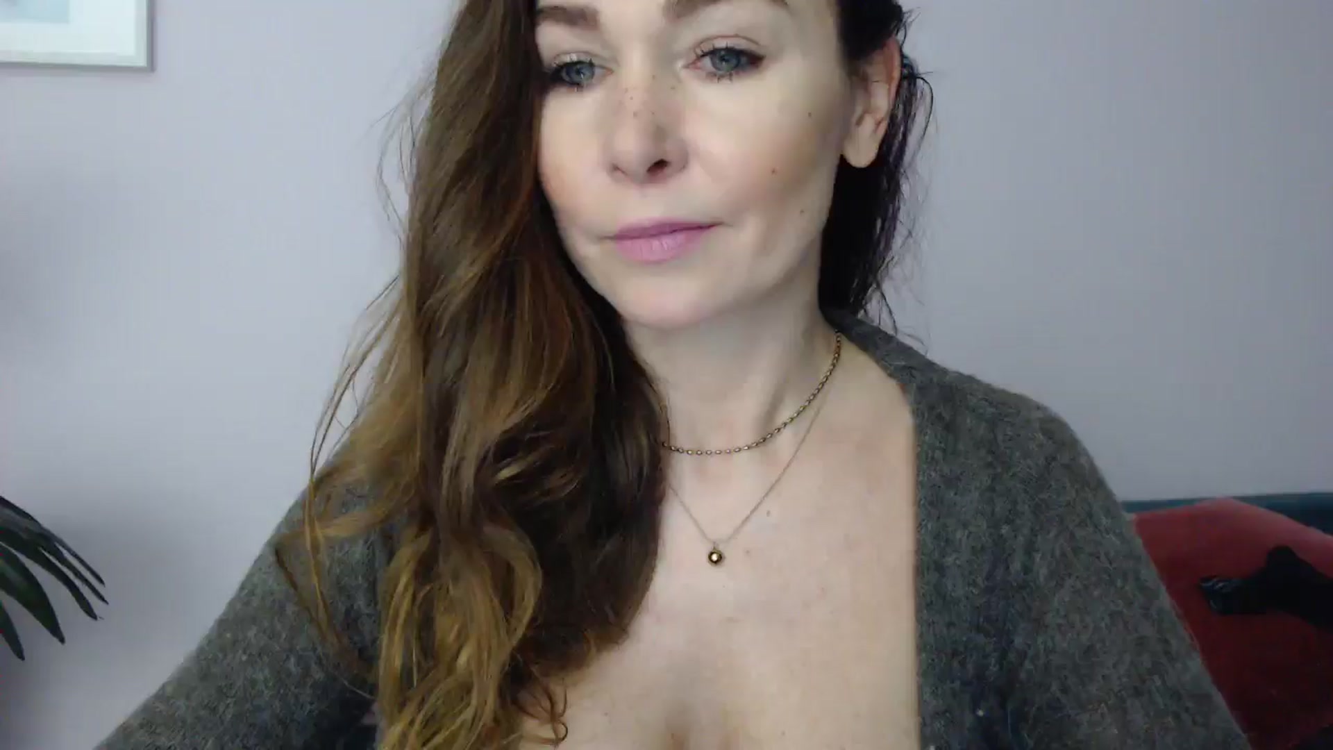 Gallery image thumbnail from Delilah_sweet's myfreecams stream on, 02/27/2025, 14:22 image 16 of 20