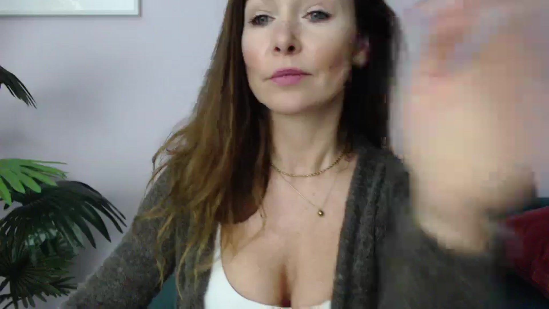 Gallery image thumbnail from Delilah_sweet's myfreecams stream on, 03/05/2025, 18:43 image 5 of 20