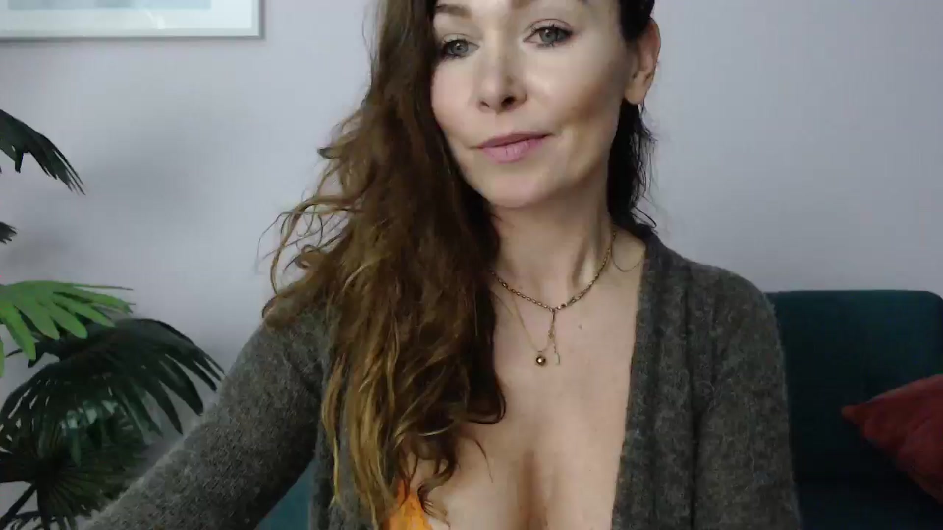 Gallery image thumbnail from Delilah_sweet's myfreecams stream on, 03/10/2025, 18:12 image 18 of 20