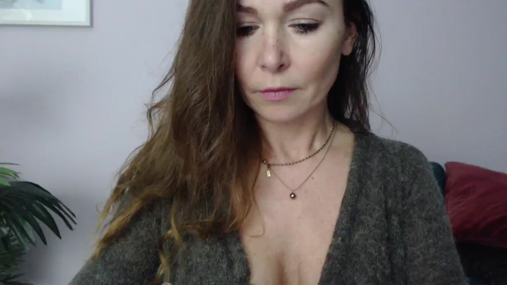 Gallery image thumbnail from Delilah_sweet's myfreecams stream on, 03/12/2025, 17:55 image 13 of 20