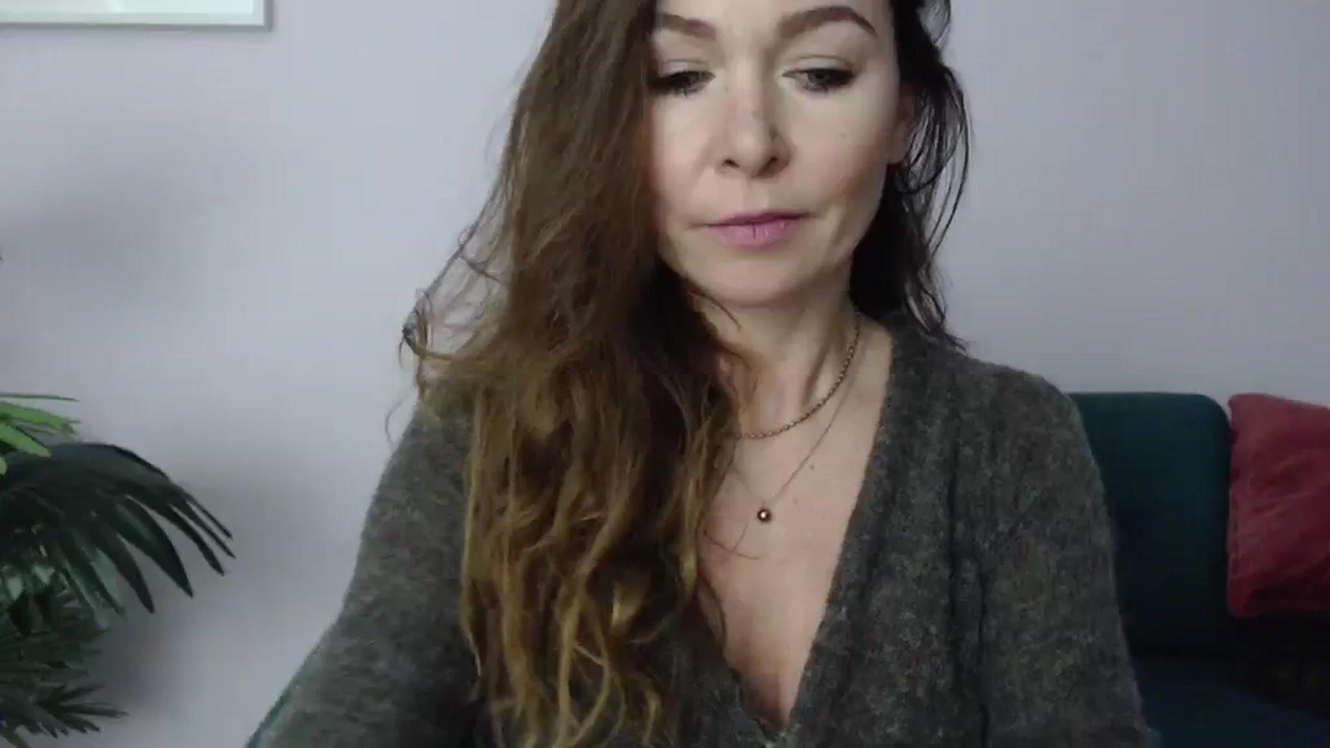 Gallery image thumbnail from Delilah_sweet's myfreecams stream on, 03/12/2025, 17:55 image 11 of 20