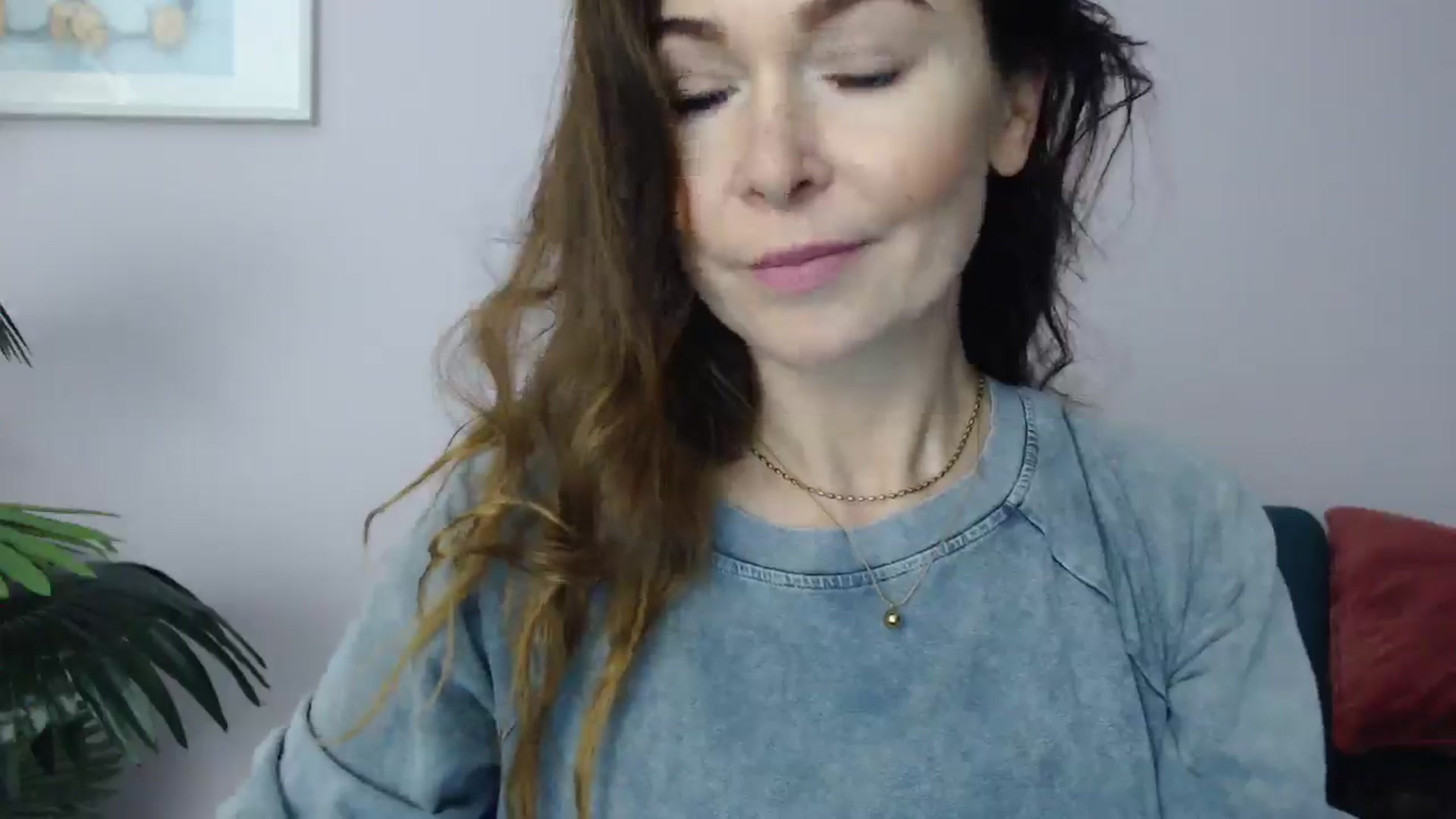Gallery image thumbnail from Delilah_sweet's myfreecams stream on, 03/17/2025, 16:42 image 8 of 20
