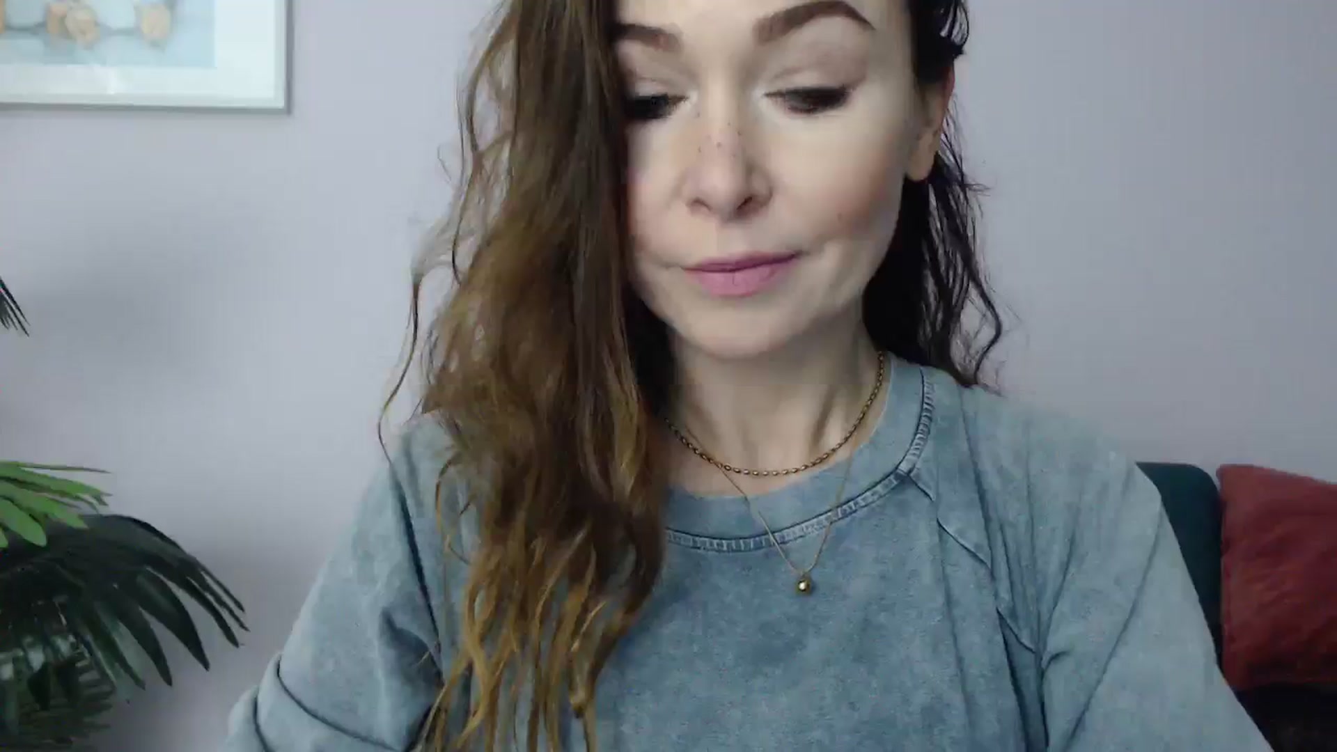 Gallery image thumbnail from Delilah_sweet's myfreecams stream on, 03/17/2025, 16:42 image 7 of 20