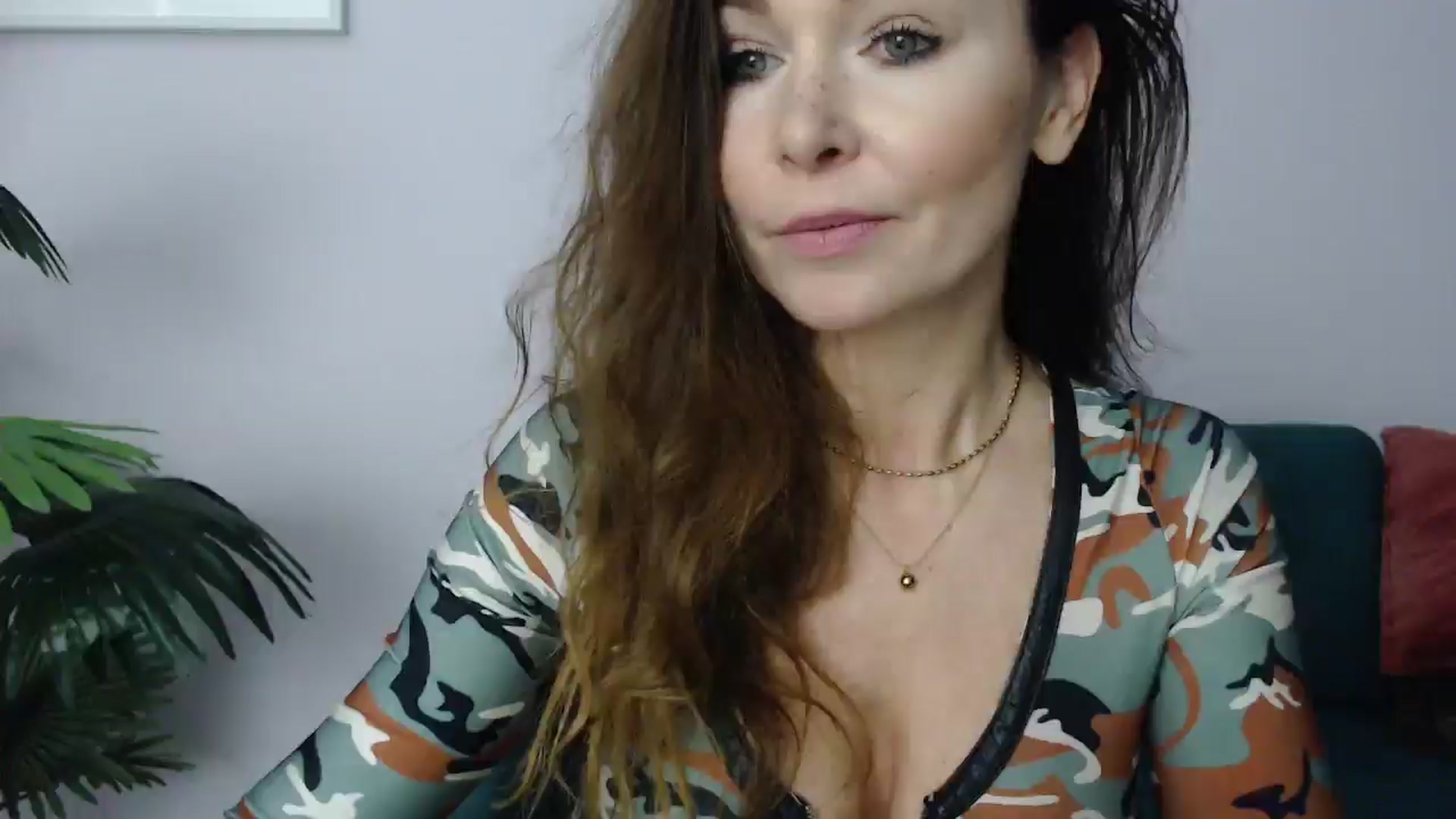 Gallery image thumbnail from Delilah_sweet's myfreecams stream on, 03/17/2025, 17:20 image 11 of 20