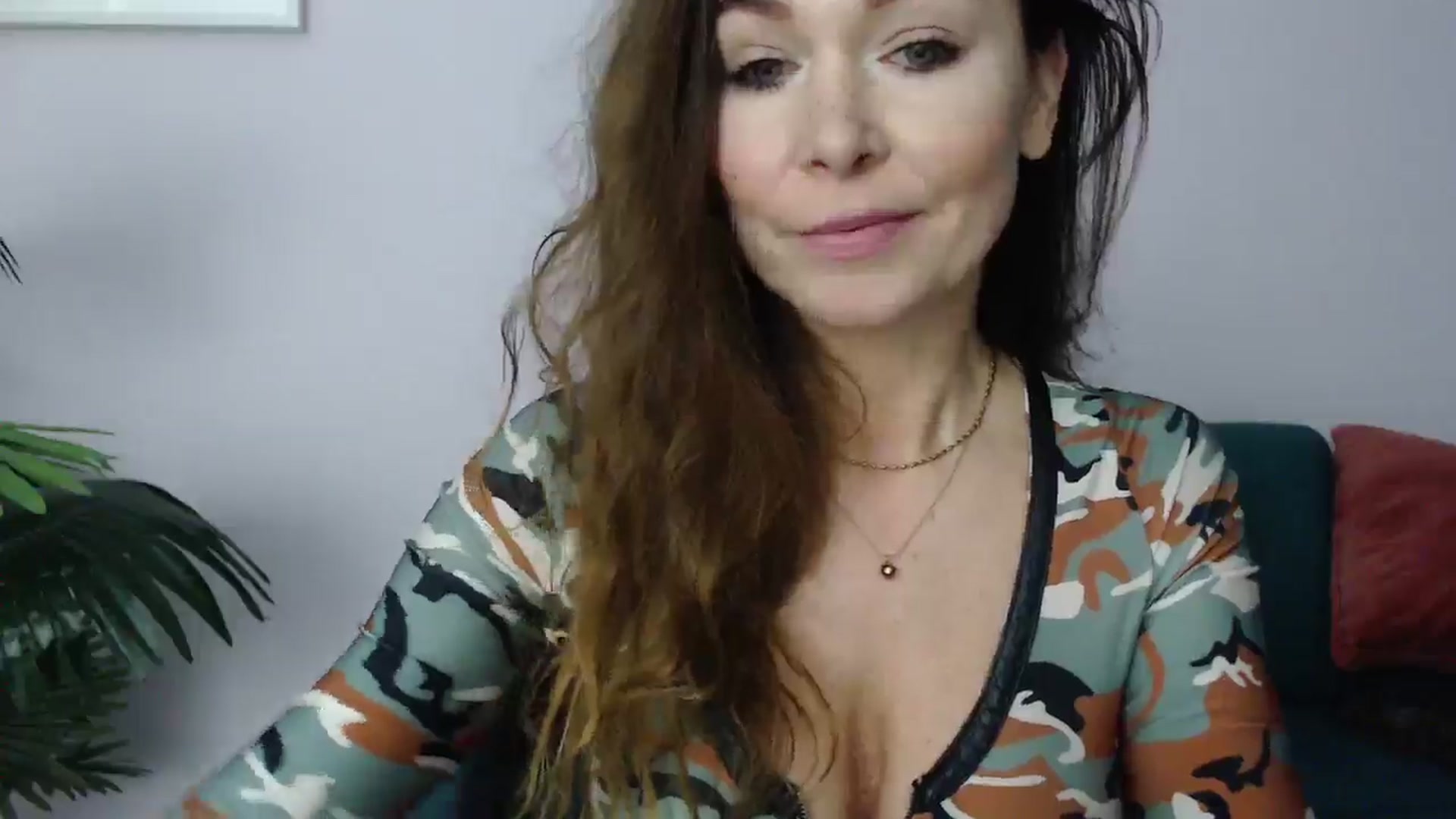 Gallery image thumbnail from Delilah_sweet's myfreecams stream on, 03/17/2025, 17:20 image 15 of 20