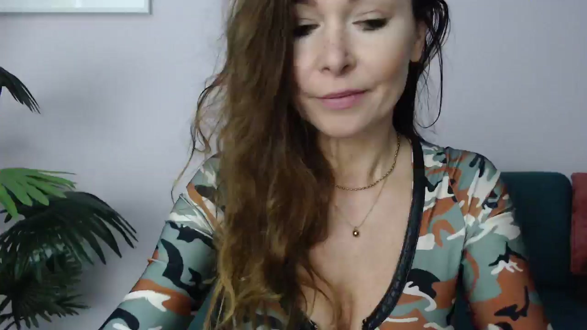 Gallery image thumbnail from Delilah_sweet's myfreecams stream on, 03/17/2025, 17:20 image 8 of 20