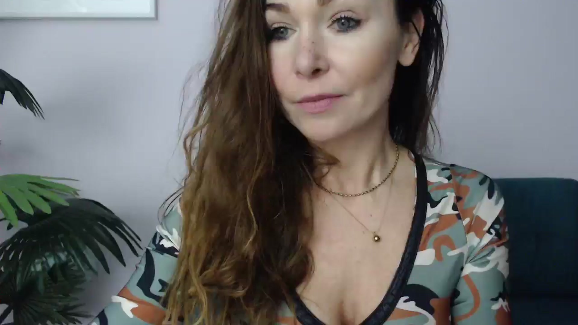 Gallery image thumbnail from Delilah_sweet's myfreecams stream on, 03/17/2025, 18:27 image 7 of 20