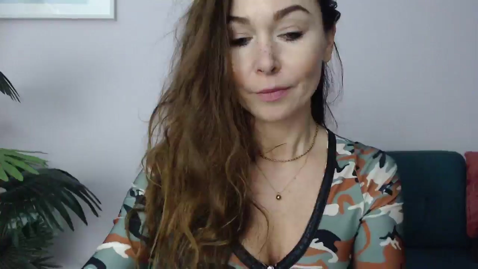 Gallery image thumbnail from Delilah_sweet's myfreecams stream on, 03/17/2025, 18:27 image 19 of 20