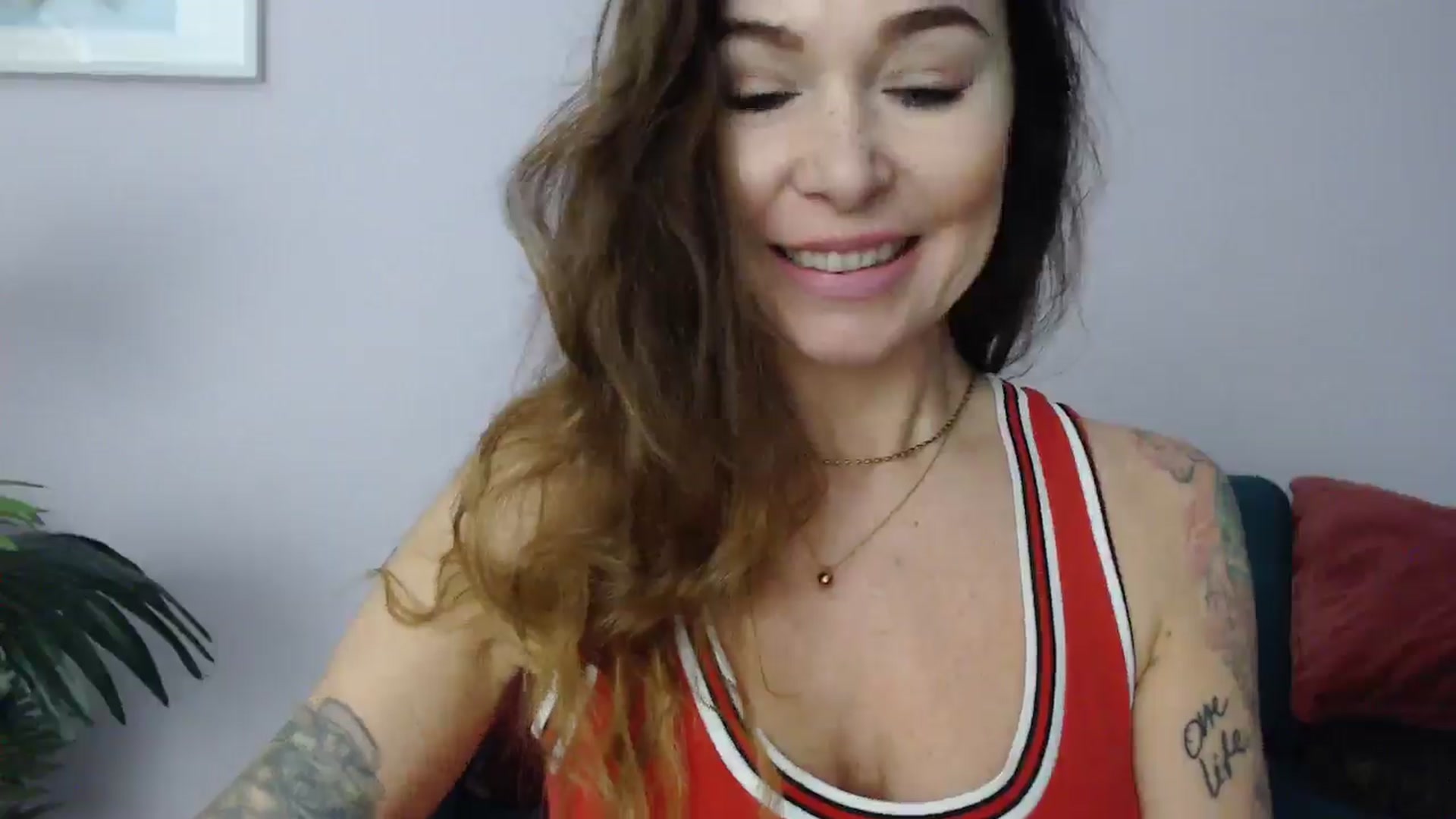 Gallery image thumbnail from Delilah_sweet's myfreecams stream on, 03/18/2025, 16:44 image 3 of 20