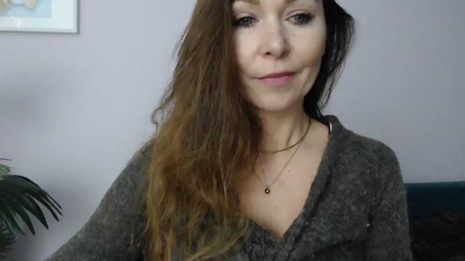 Gallery image thumbnail from Delilah_sweet's myfreecams stream on, 03/18/2025, 17:51 image 10 of 20