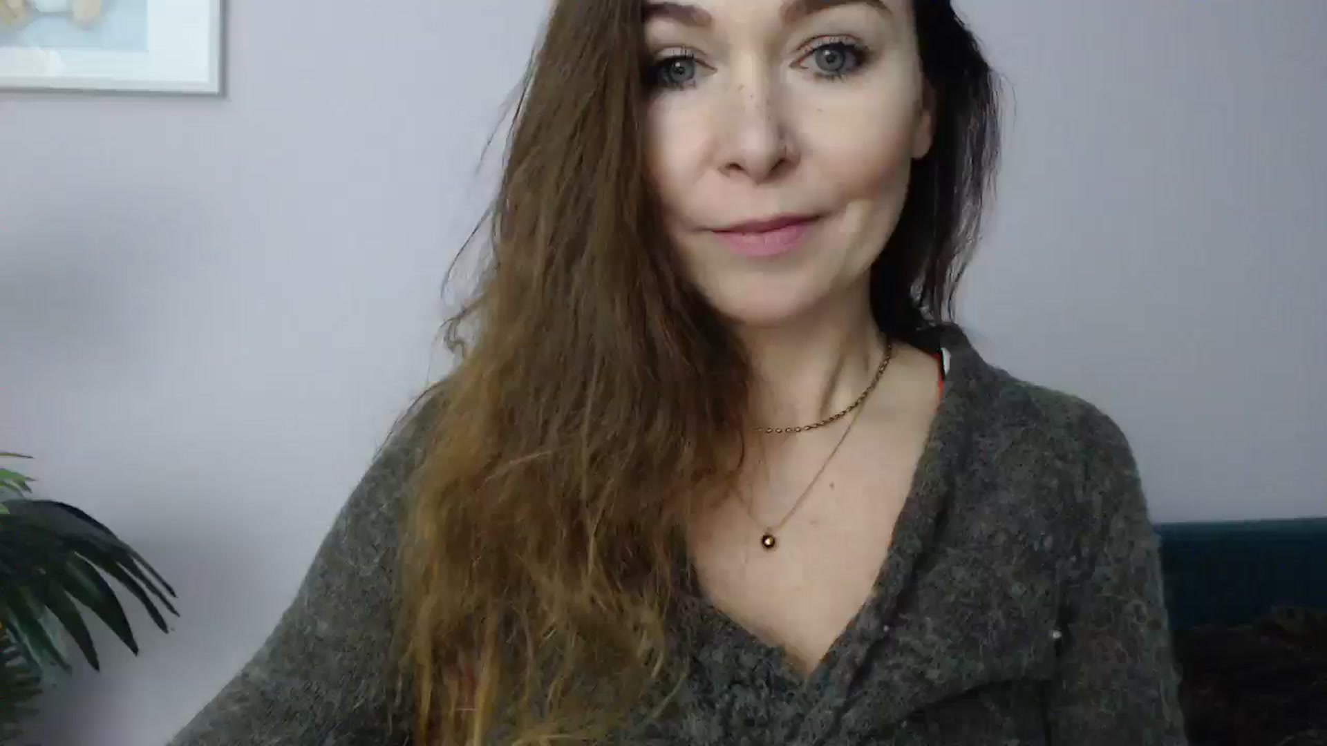 Gallery image thumbnail from Delilah_sweet's myfreecams stream on, 03/18/2025, 17:51 image 12 of 20