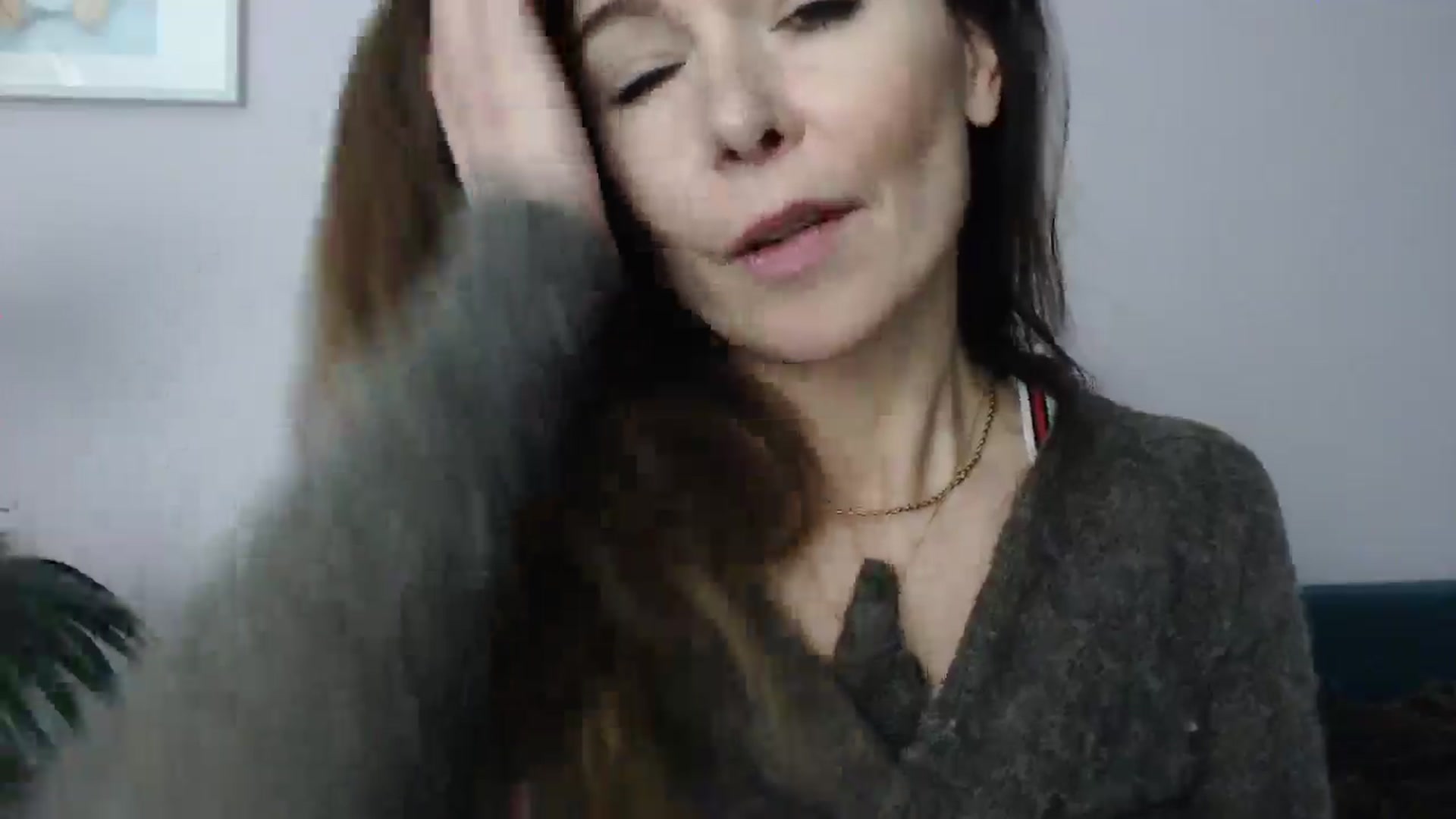 Gallery image thumbnail from Delilah_sweet's myfreecams stream on, 03/18/2025, 19:01 image 15 of 20
