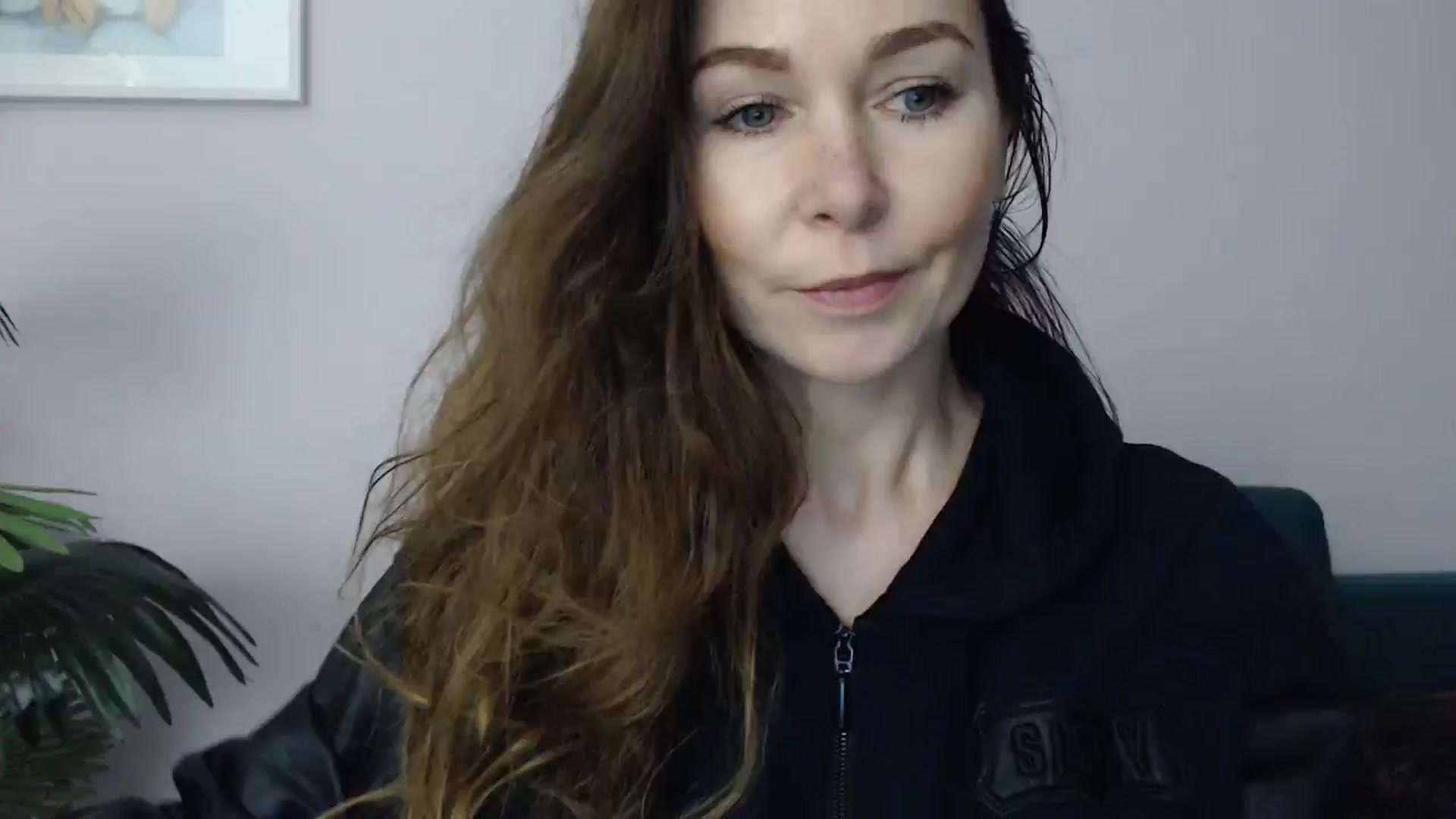 Gallery image thumbnail from Delilah_sweet's myfreecams stream on, 04/07/2025, 15:36 image 6 of 20