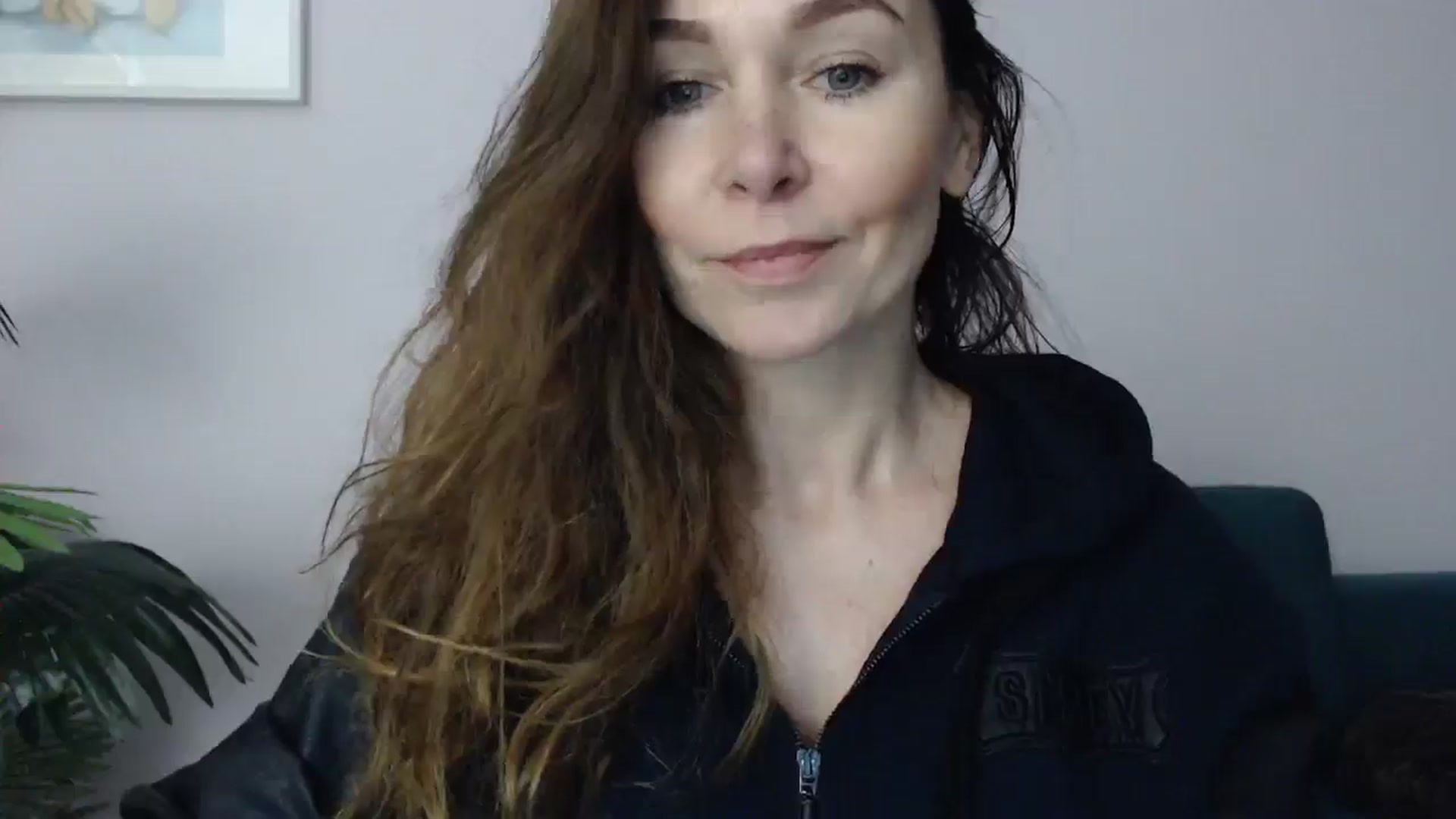 Gallery image thumbnail from Delilah_sweet's myfreecams stream on, 04/07/2025, 15:36 image 7 of 20