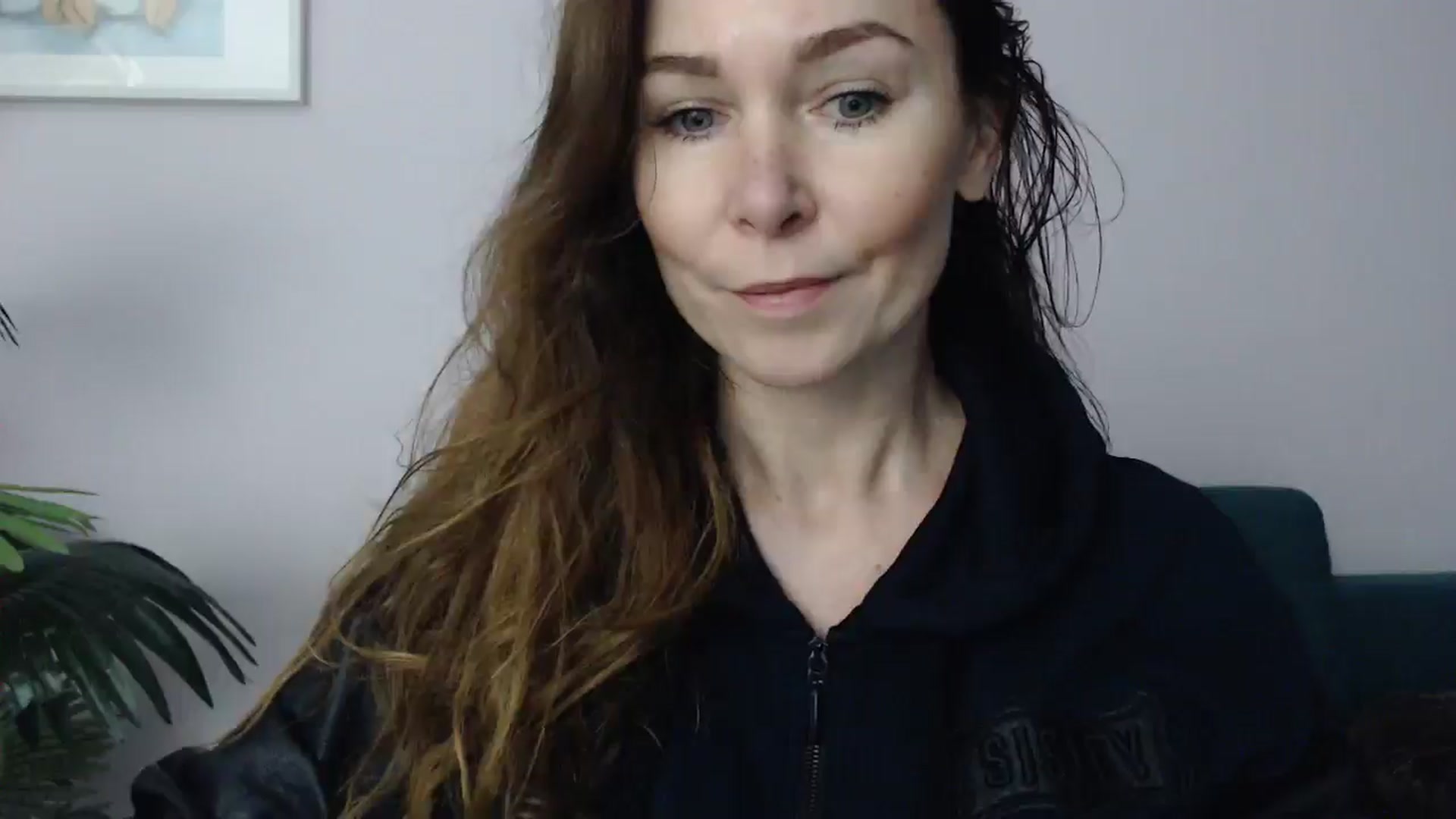 Gallery image thumbnail from Delilah_sweet's myfreecams stream on, 04/07/2025, 15:36 image 4 of 20