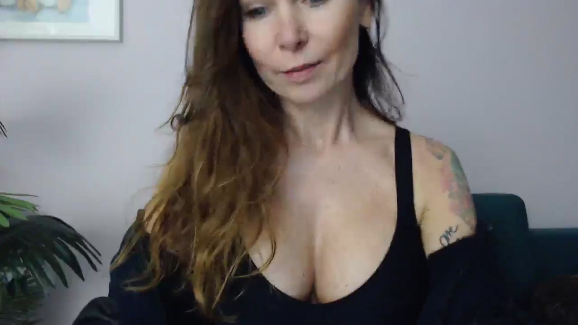 Gallery image thumbnail from Delilah_sweet's myfreecams stream on, 04/07/2025, 15:36 image 17 of 20