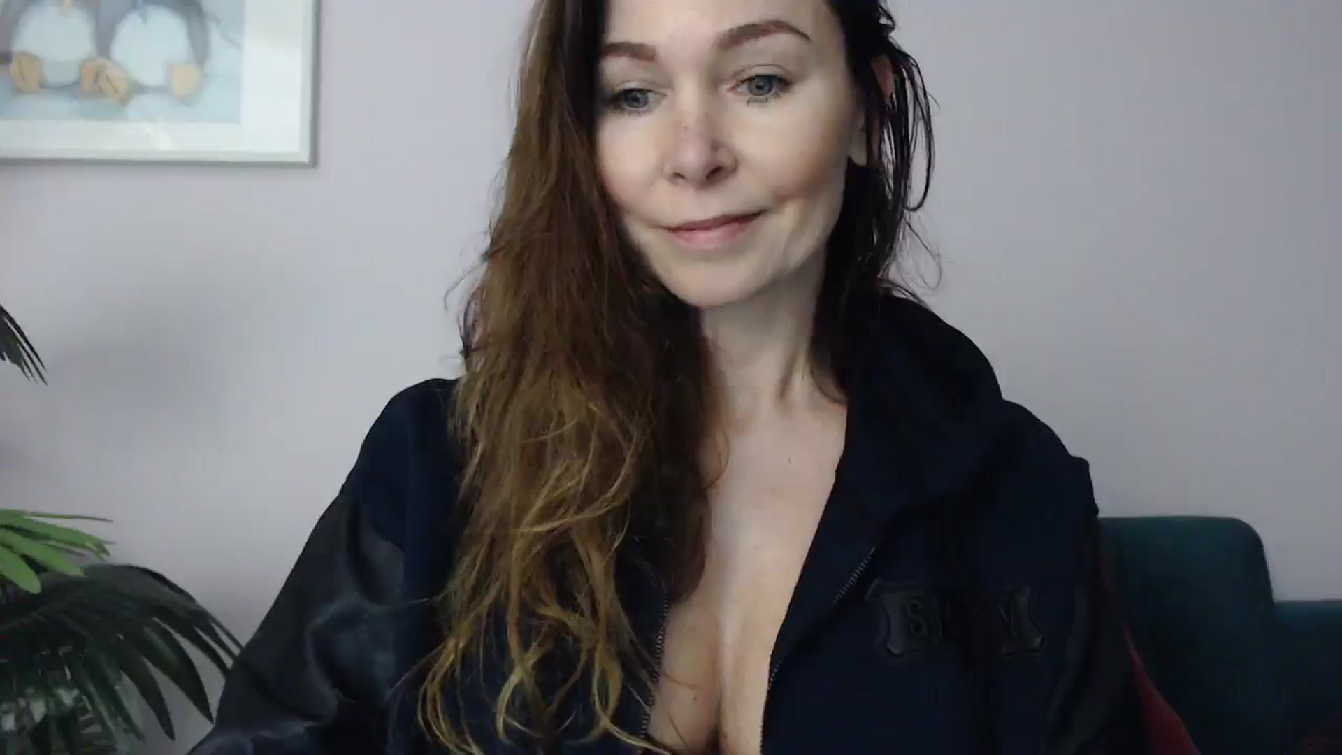Gallery image thumbnail from Delilah_sweet's myfreecams stream on, 04/07/2025, 15:36 image 20 of 20